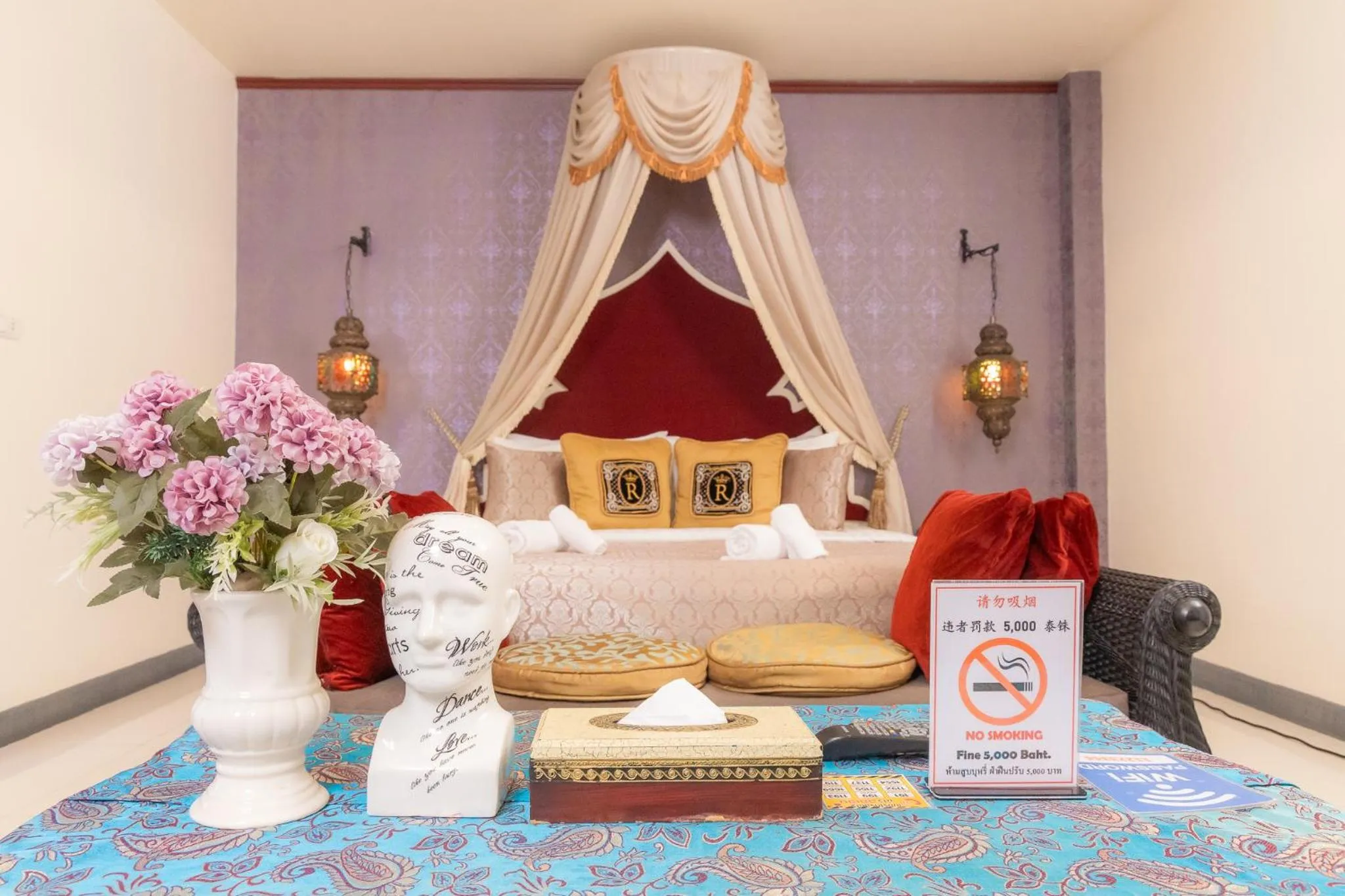 Bed in Rasa Boutique Hotel Chiang Rai