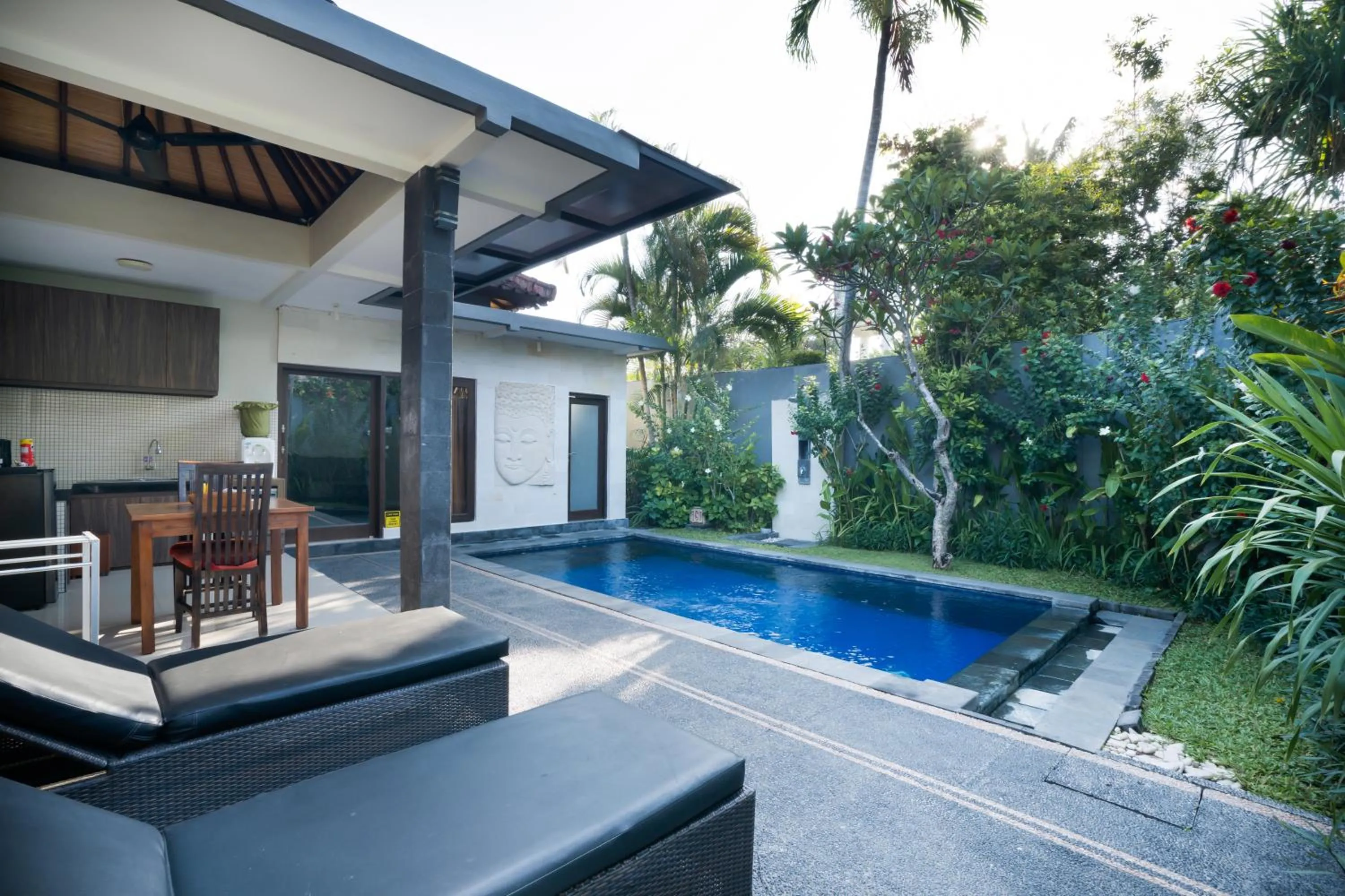 Swimming pool in Samaja Beachside Villas