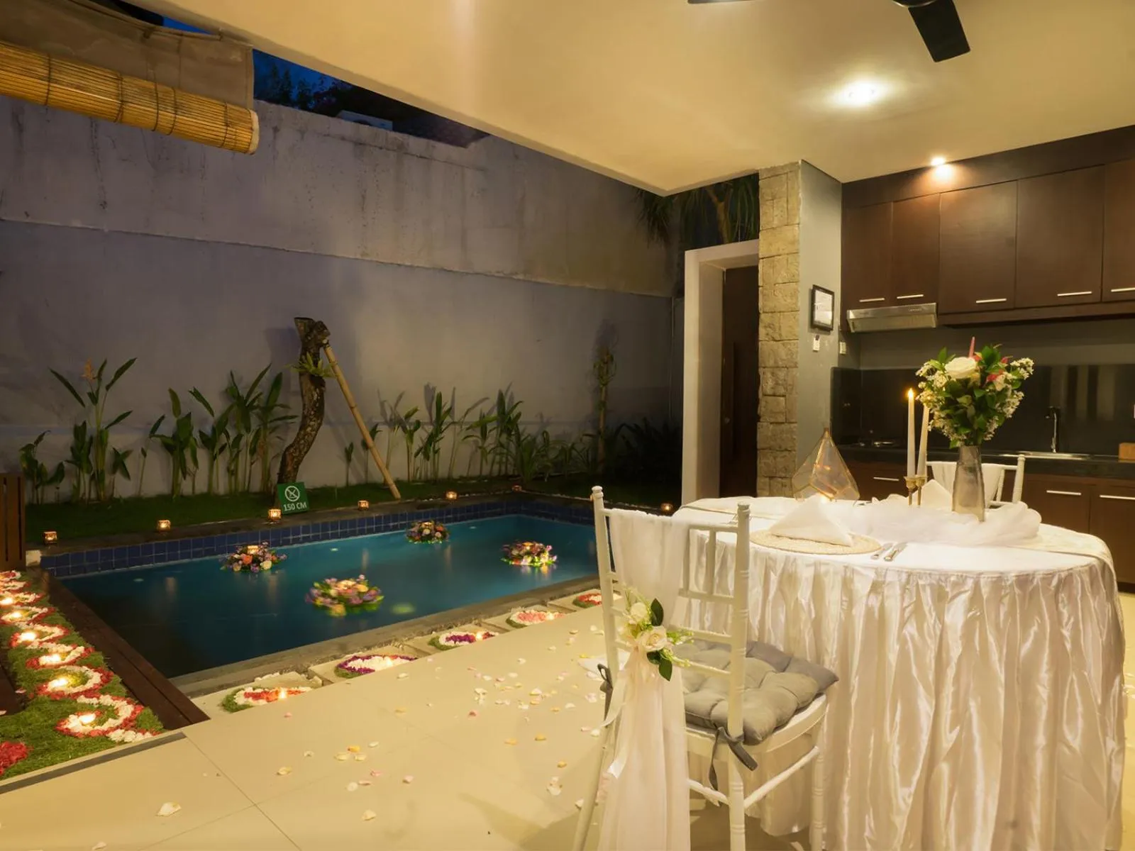 Swimming pool in Samaja Beachside Villas