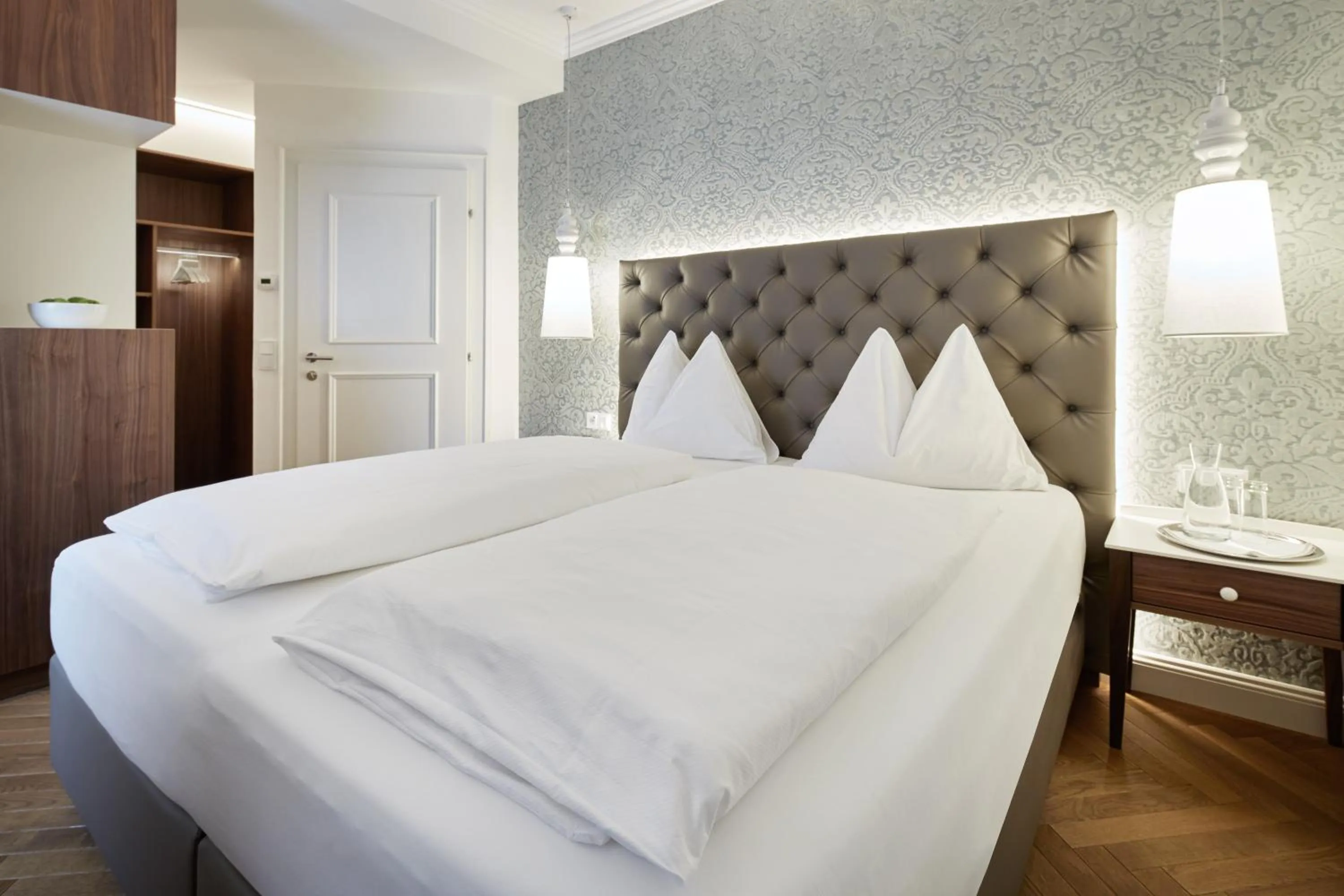 Bed in Gasthof Hotel Zweimüller