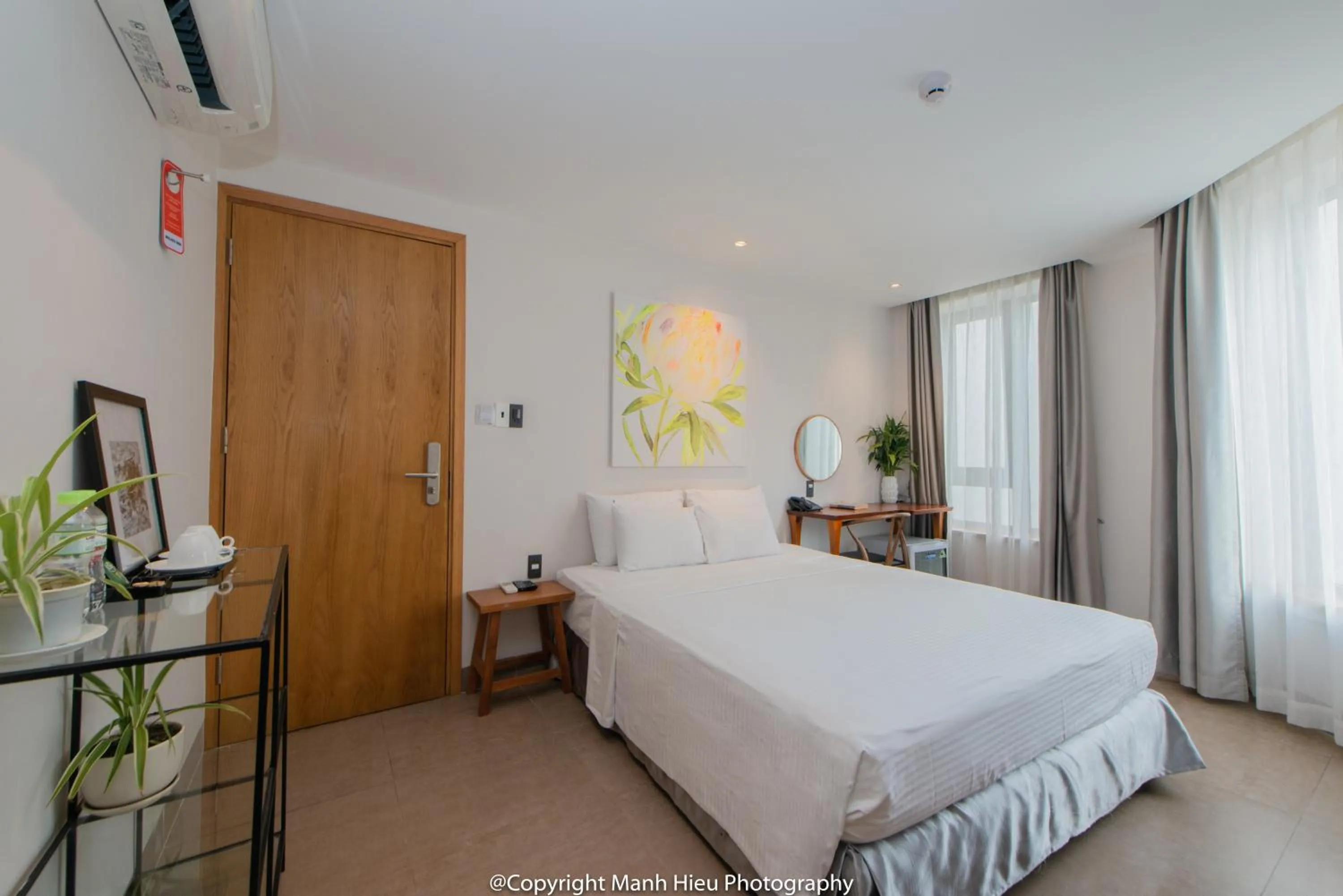 Photo of the whole room, Bed in Mojzo Inn Boutique Hotel