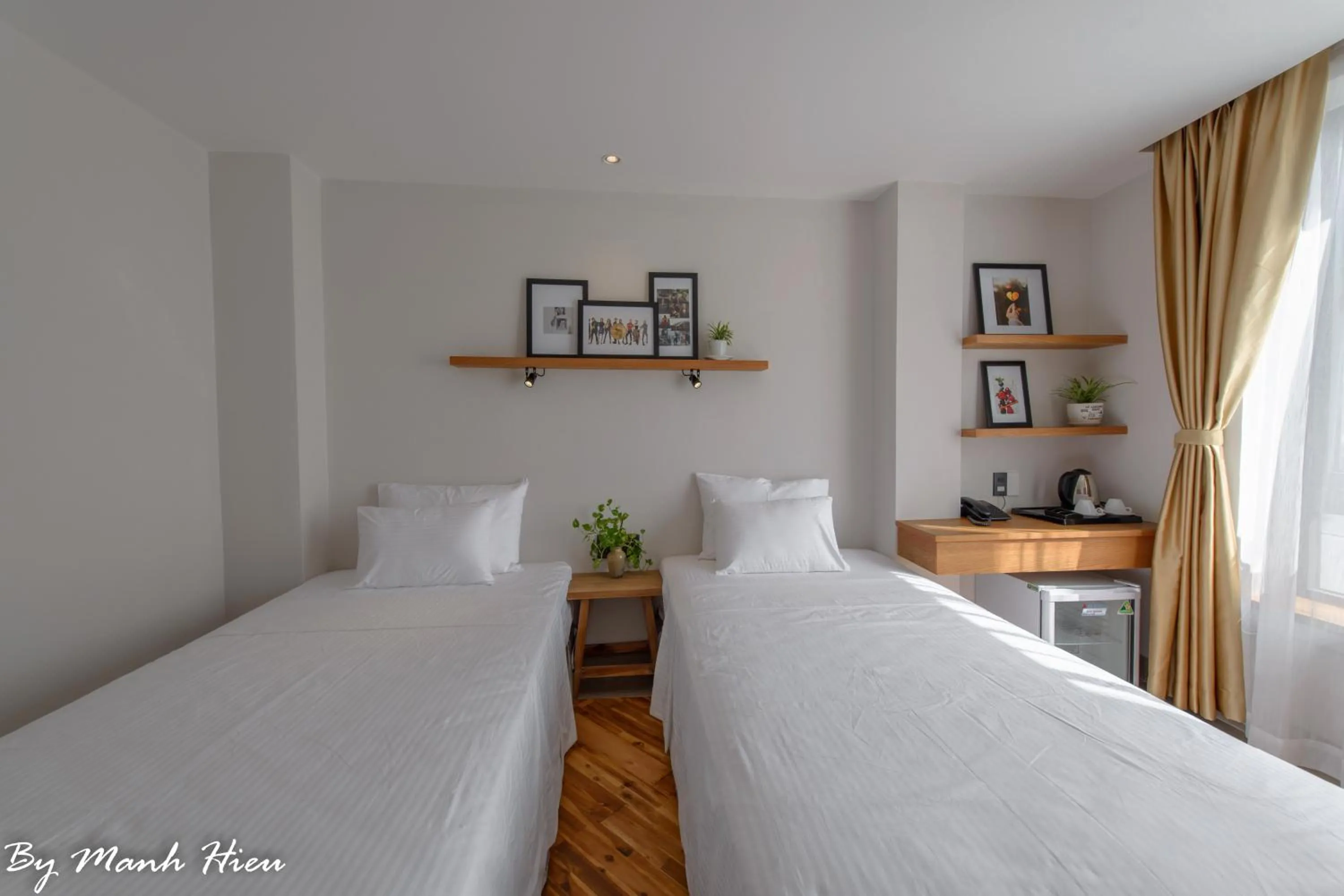 Logo/Certificate/Sign, Bed in Mojzo Inn Boutique Hotel