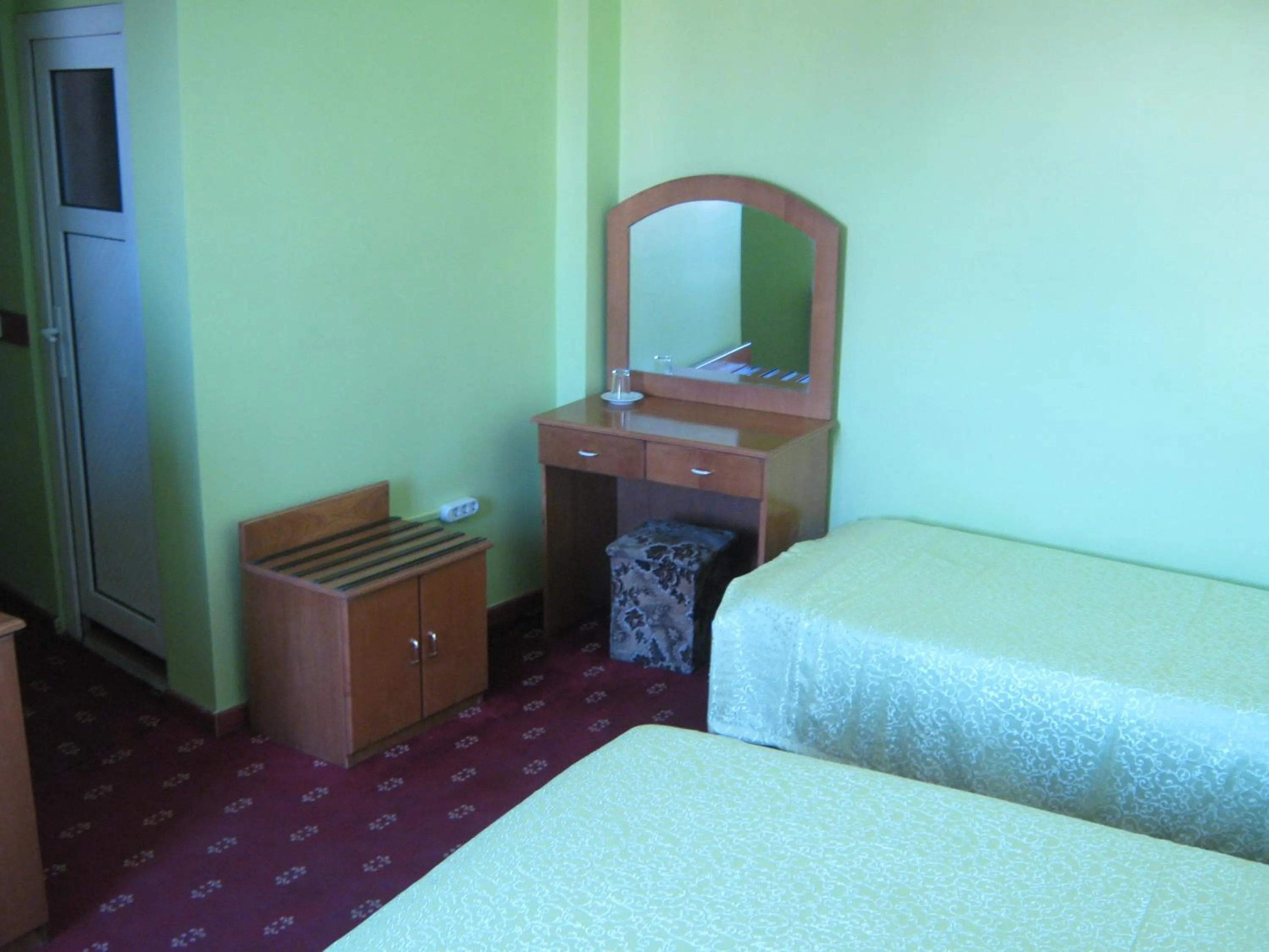 Photo of the whole room, Bed in Yunus Hotel