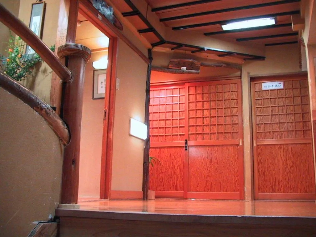 Decorative detail in Senshinkan Matsuya