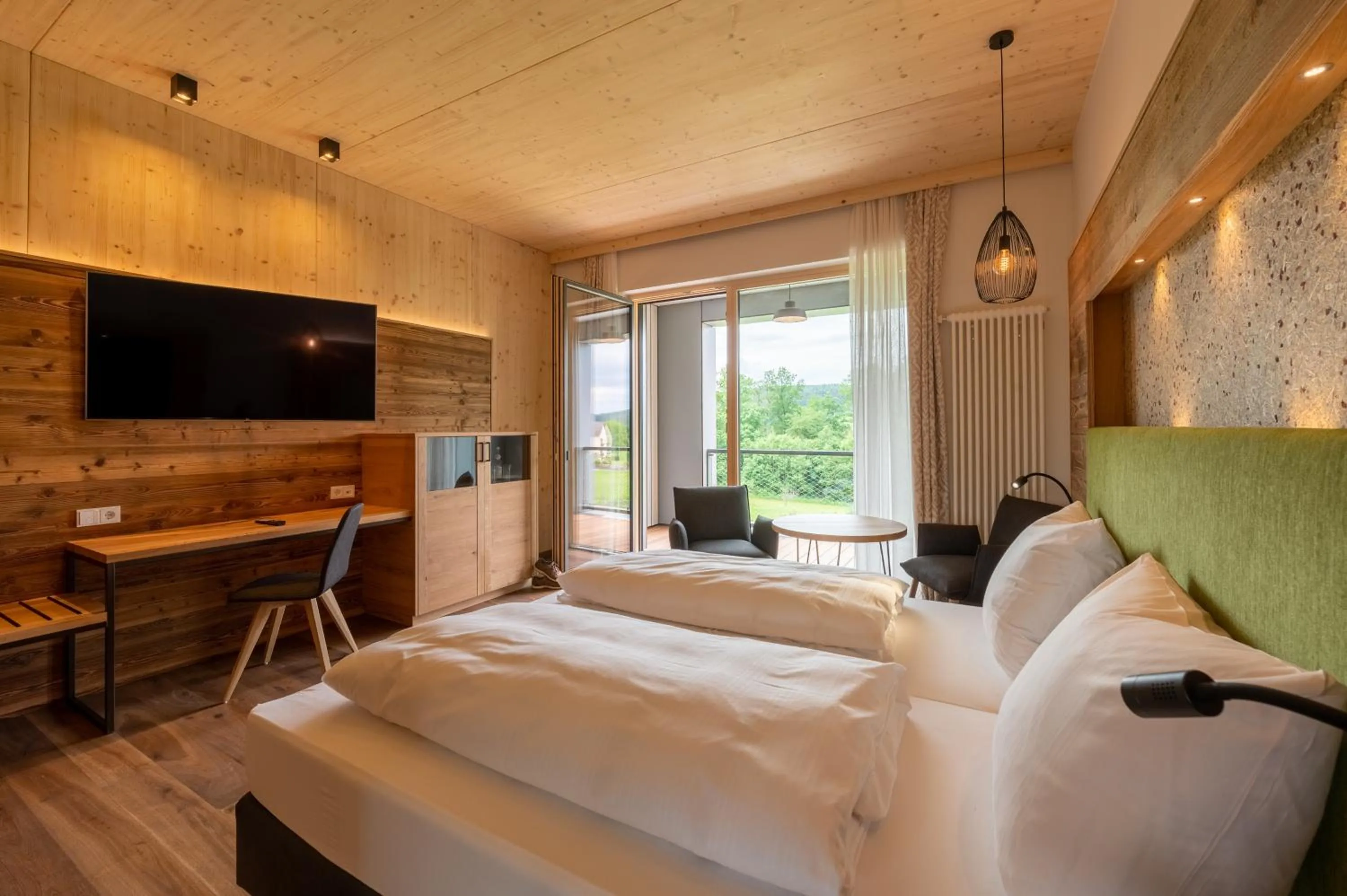 Photo of the whole room, Bed in Landhotel Zum Goldenen Kreuz