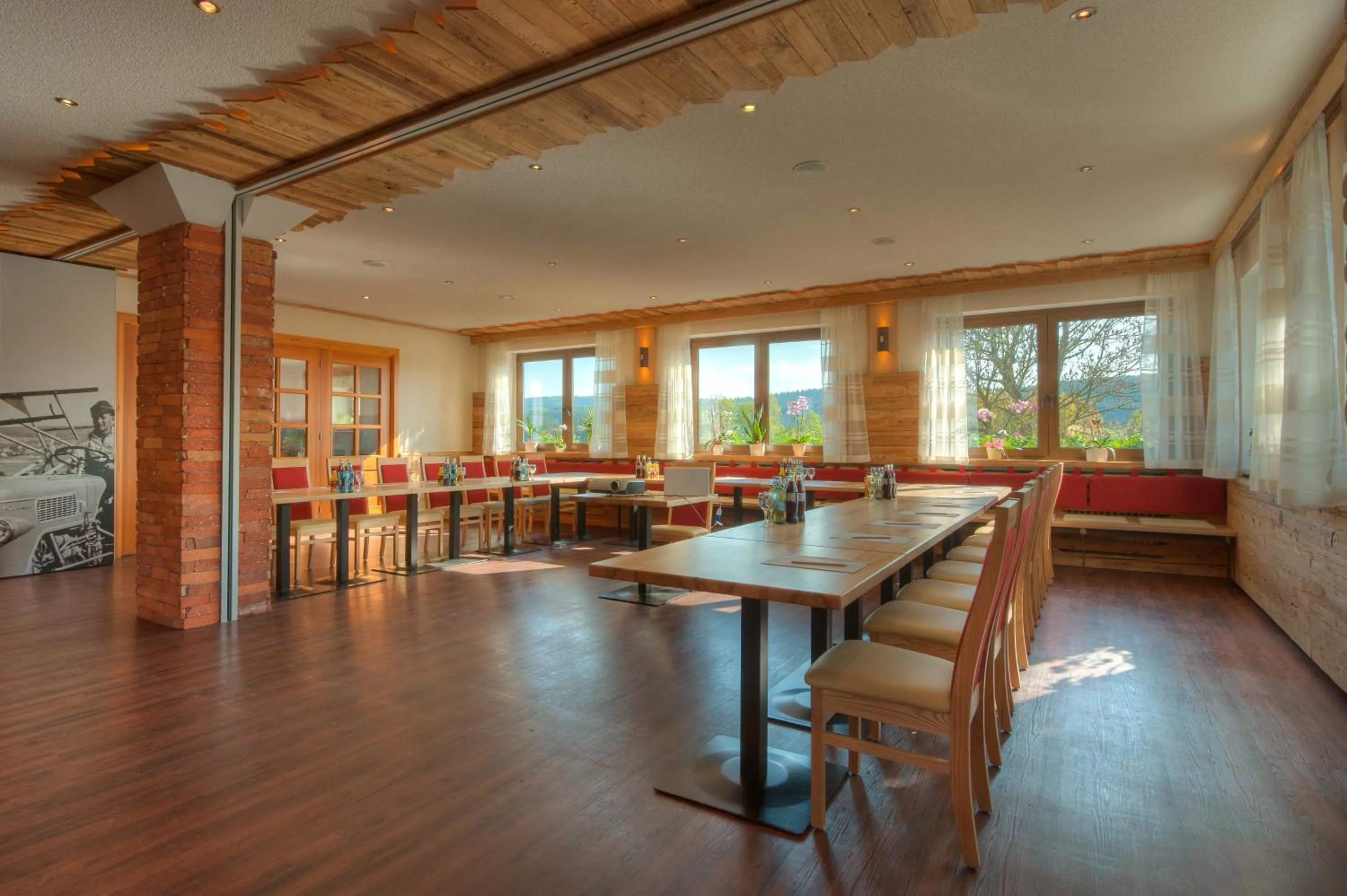 Meeting/conference room in Landhotel Zum Goldenen Kreuz