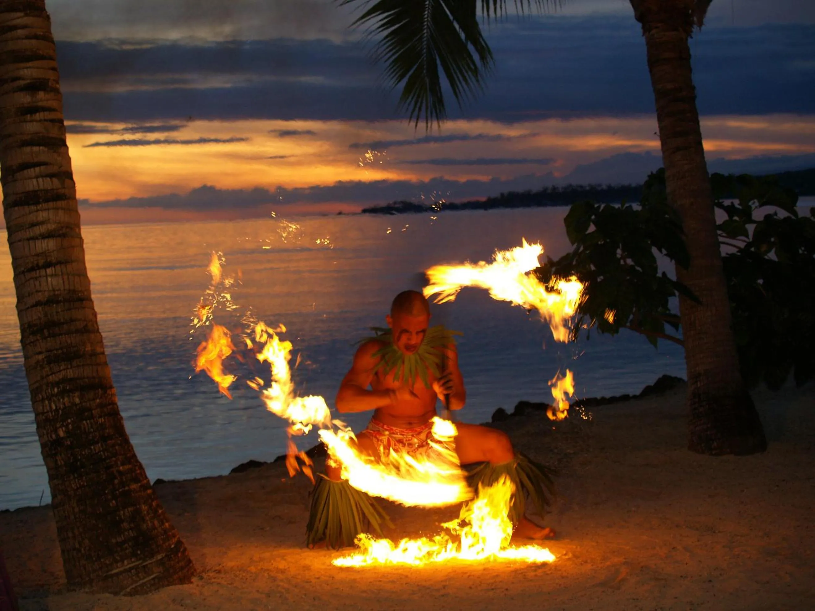 Evening entertainment in Le Vasa Resort