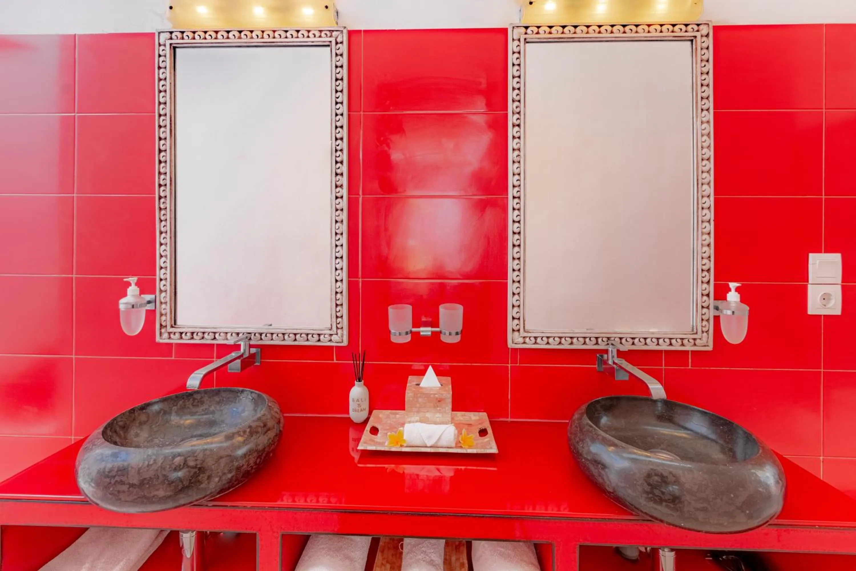 Bathroom in Bali Ginger Suites & Villa