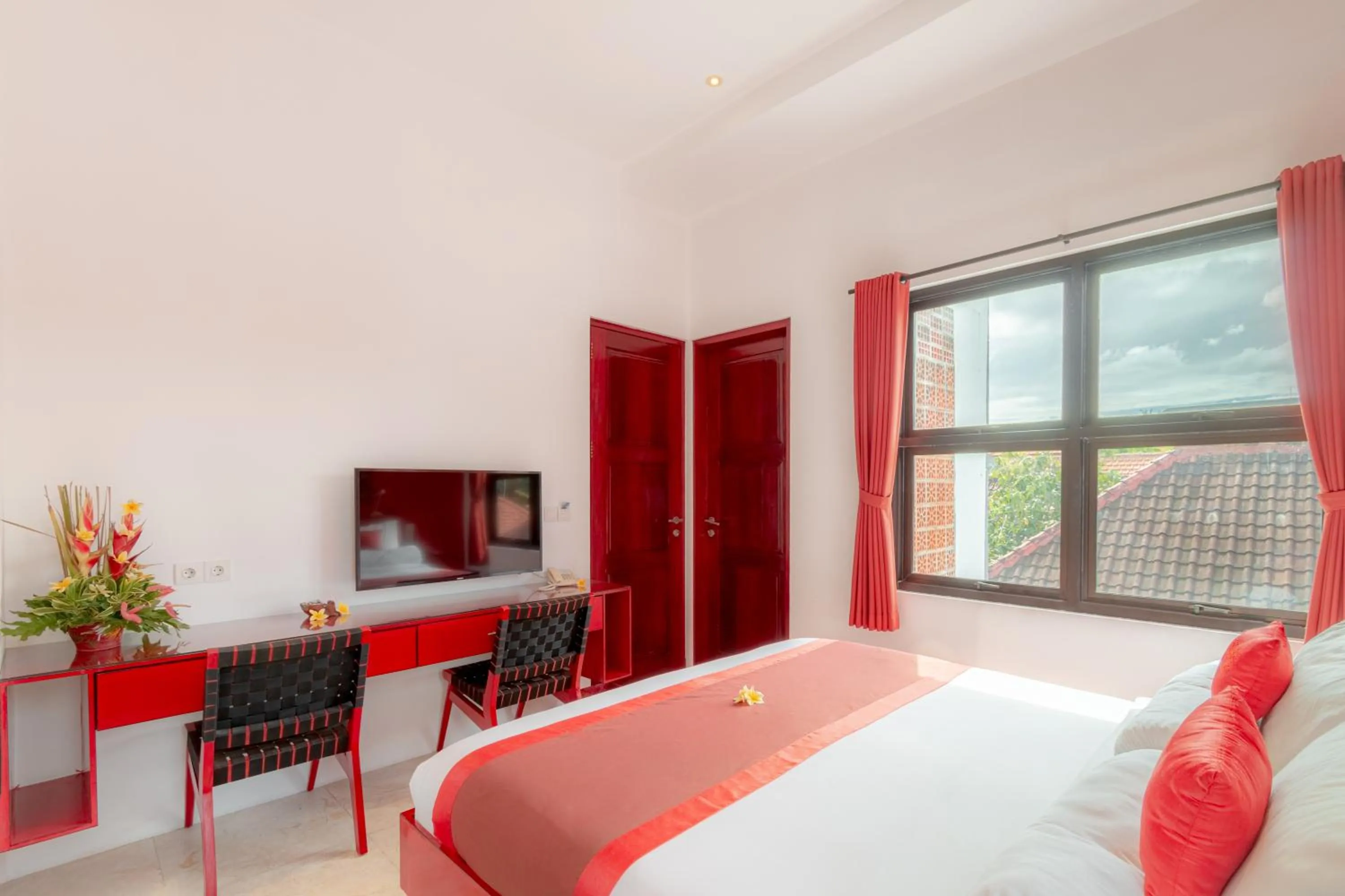 TV and multimedia, Bed in Bali Ginger Suites & Villa