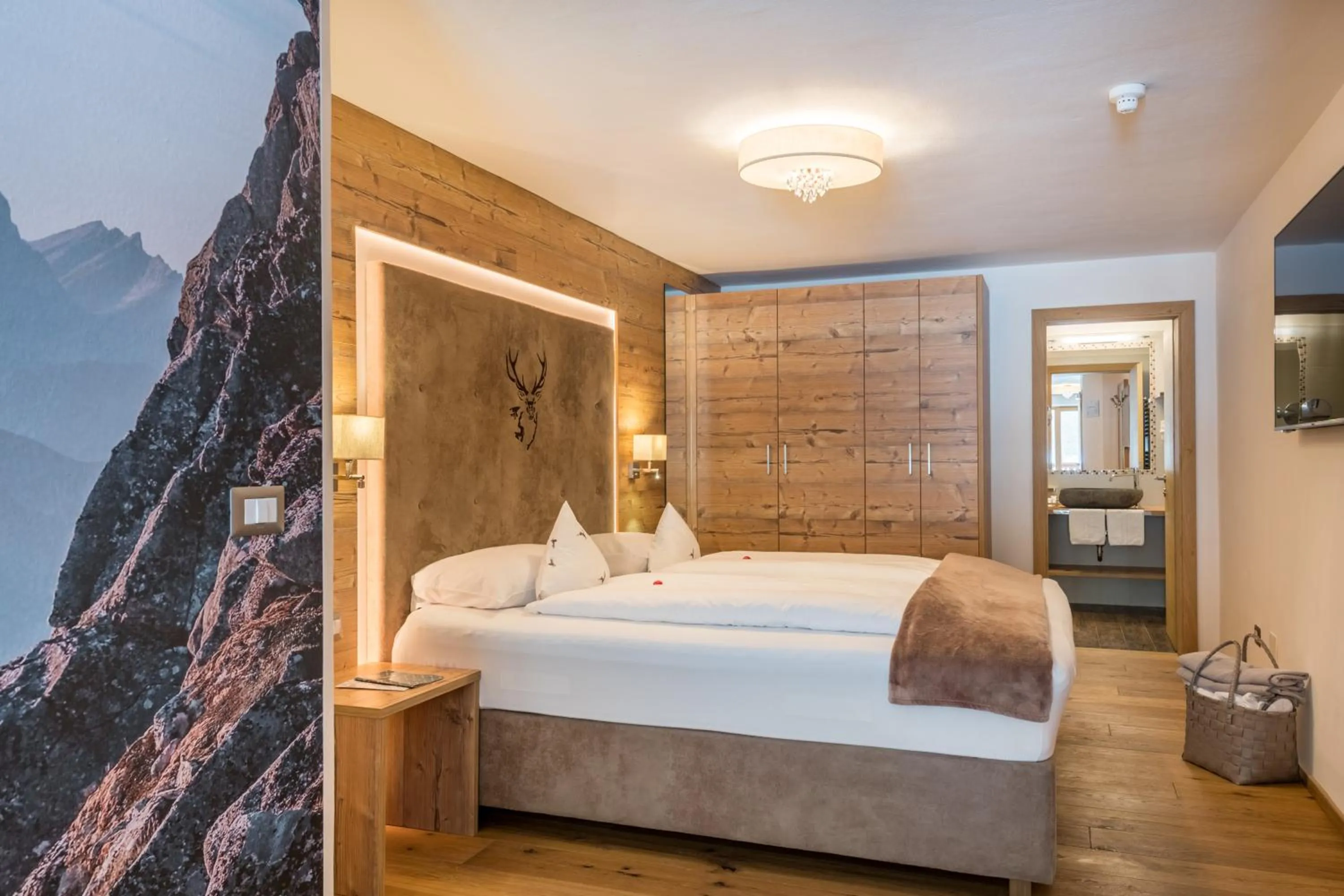 Bedroom, Bed in Hotel Jägerheim 3S