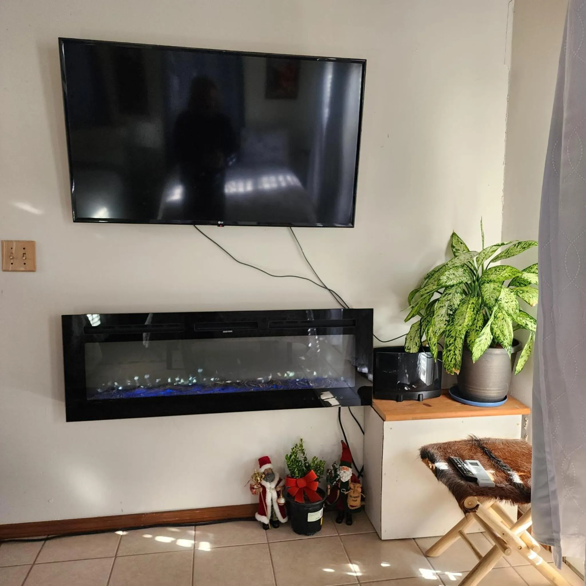 TV and multimedia in Hilltop Hacienda