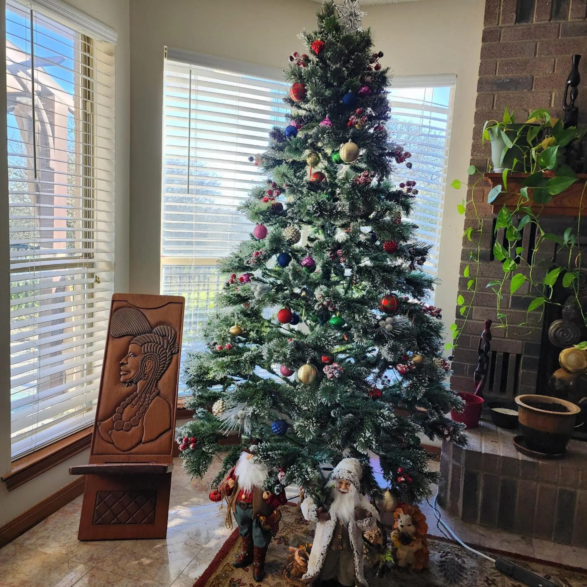 Property building in Hilltop Hacienda