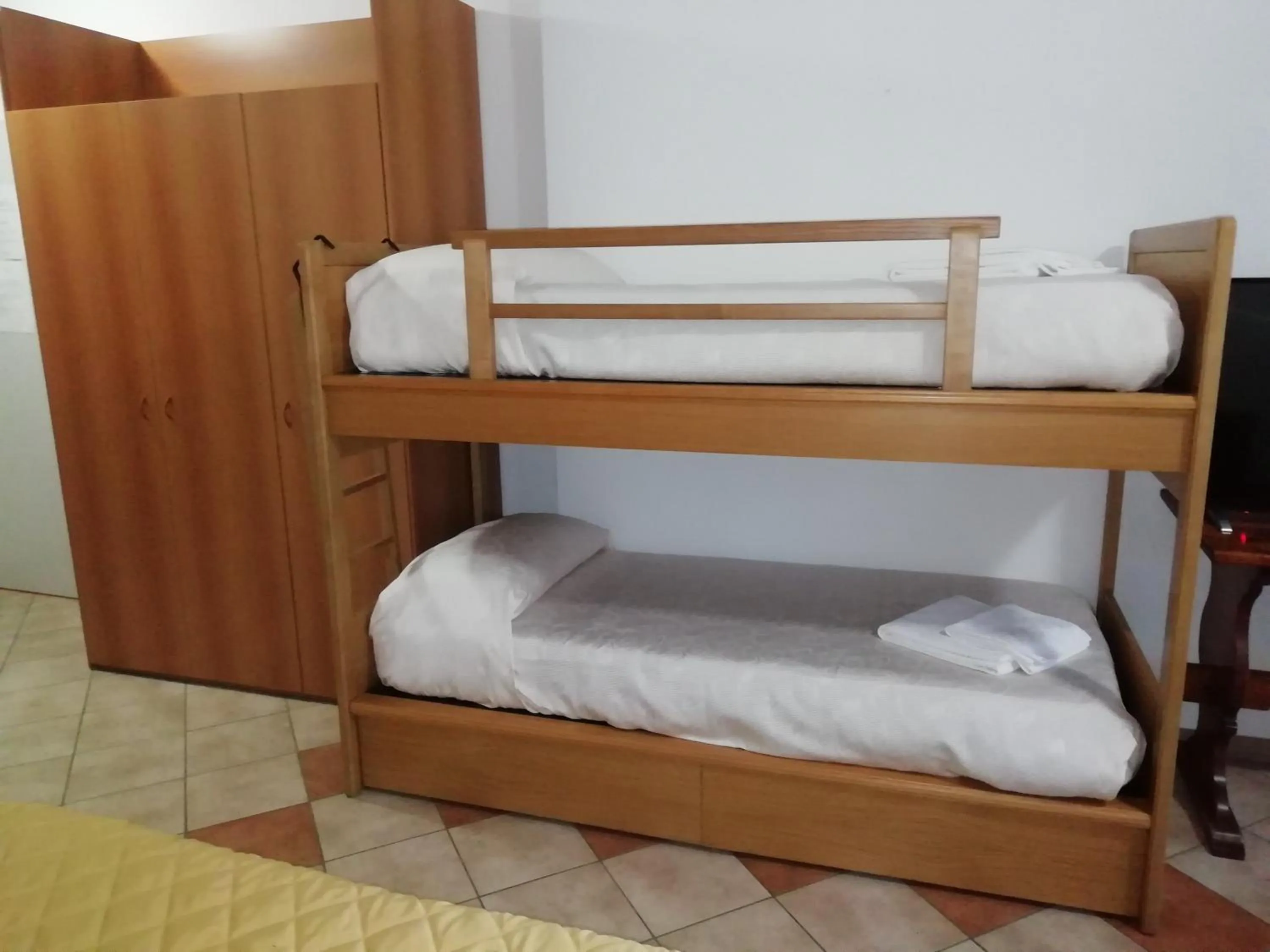 Bed in Albergo Breglia