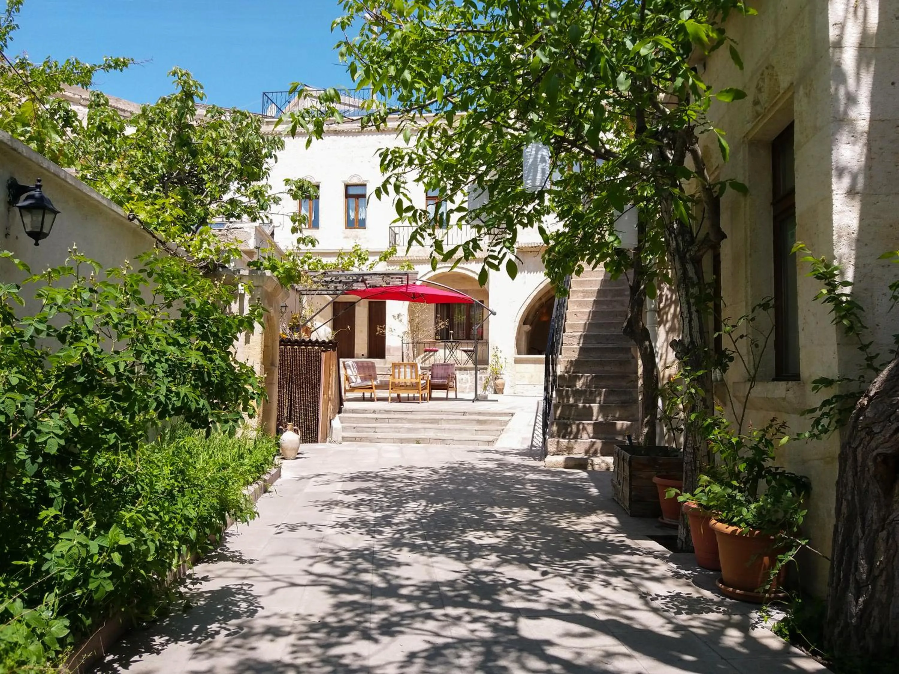 Garden in Karadut Cave Hotel