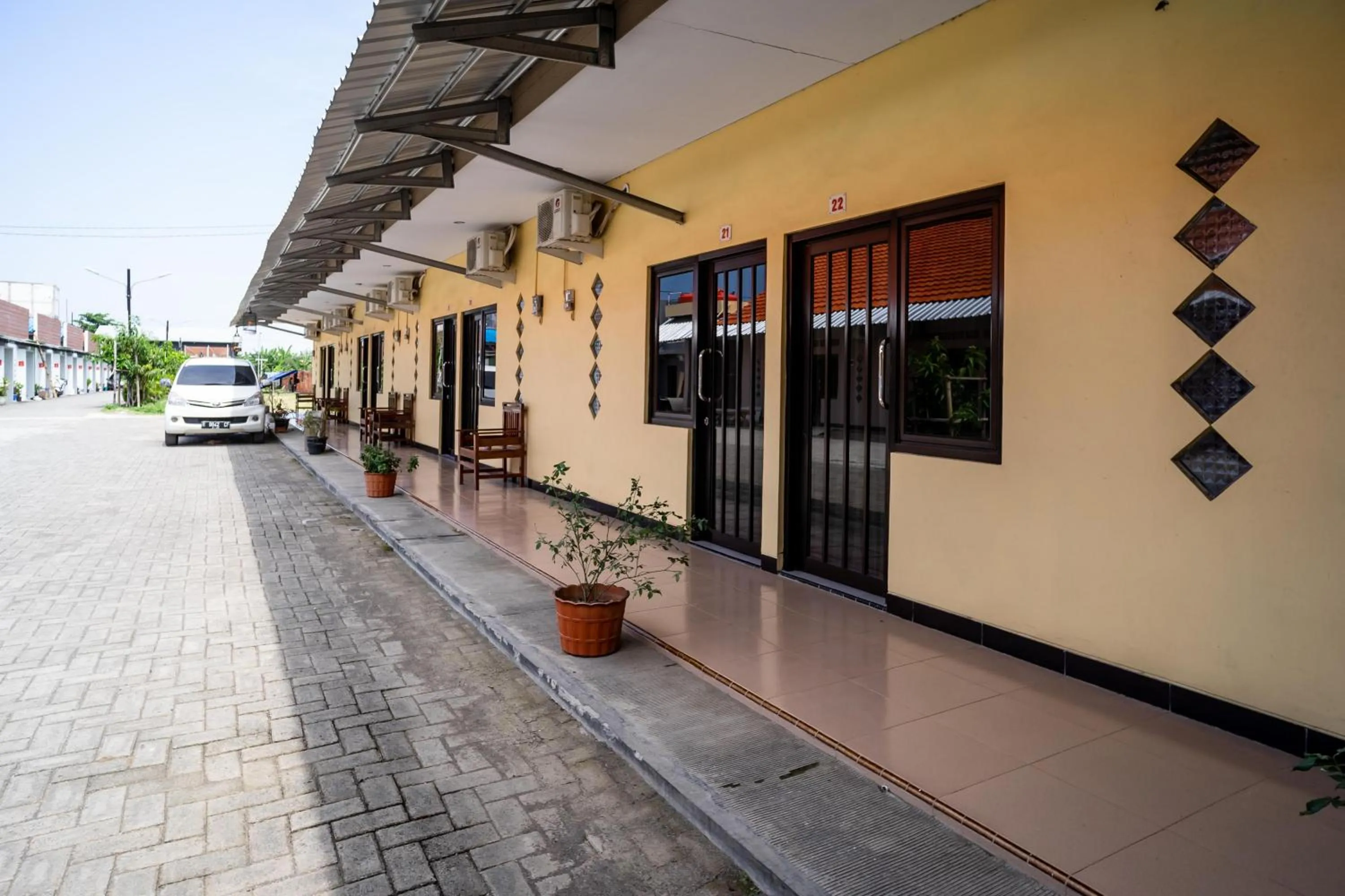 Property logo or sign in Sitiinggil Syariah RedPartner