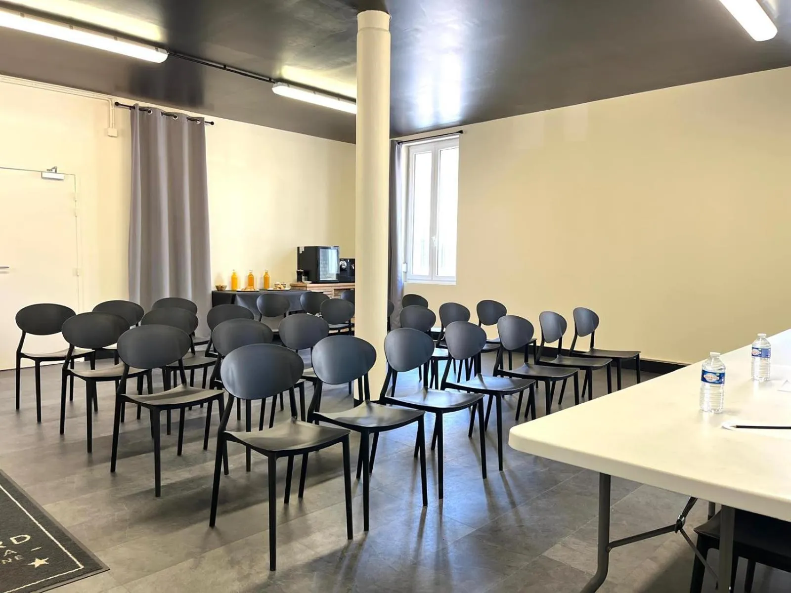 Banquet/Function facilities in HOTEL & SPA Le Renard Centre