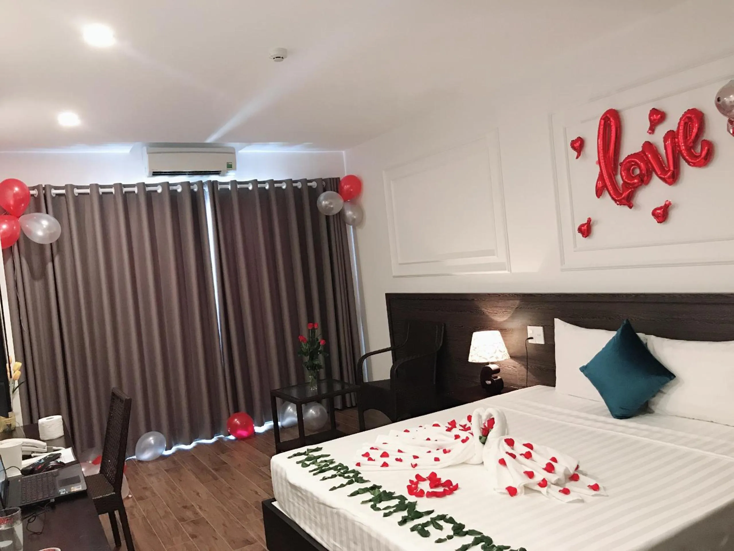 Bedroom in Marina Boutique Hotel