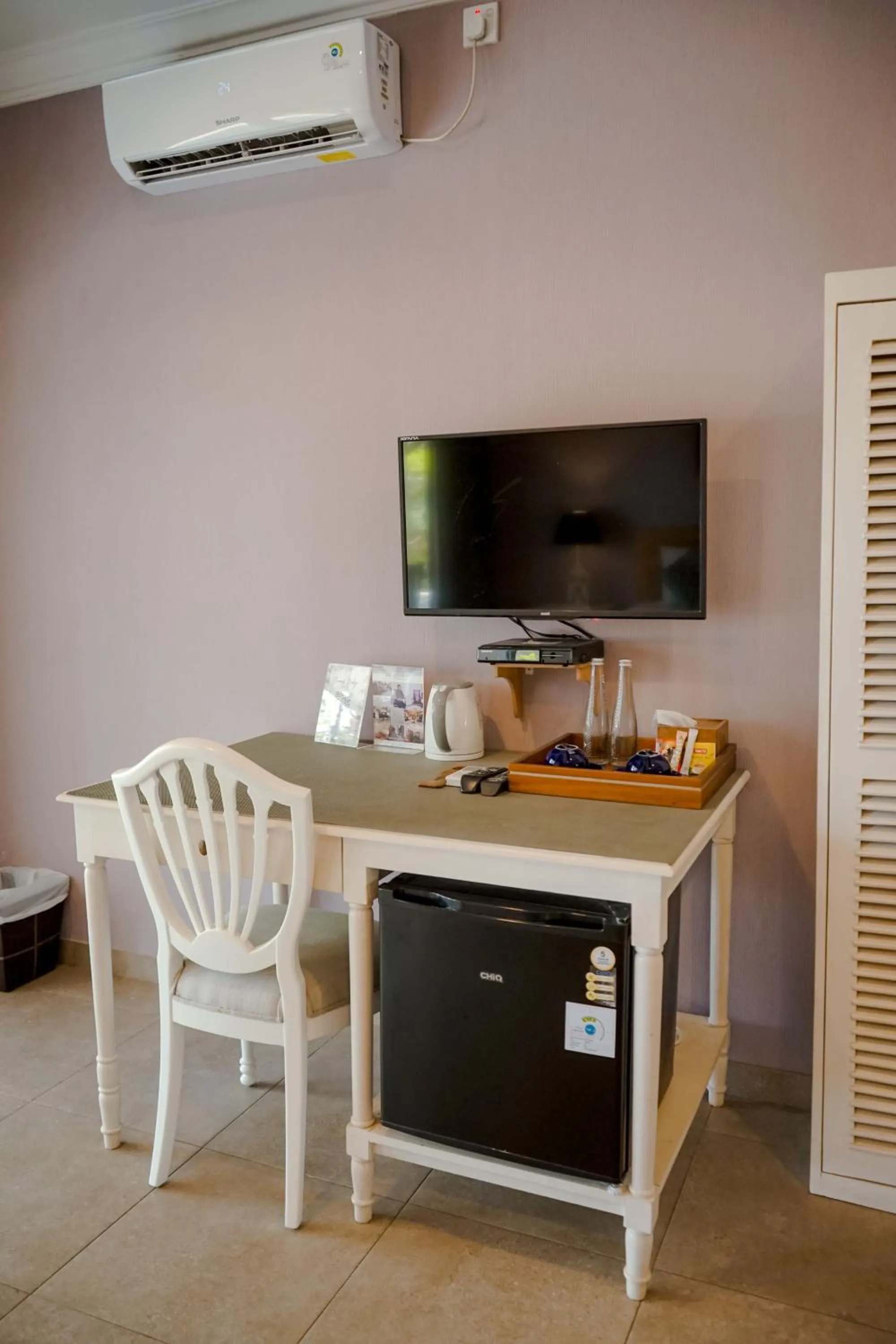 Bedroom in Coconut Lodge Resort