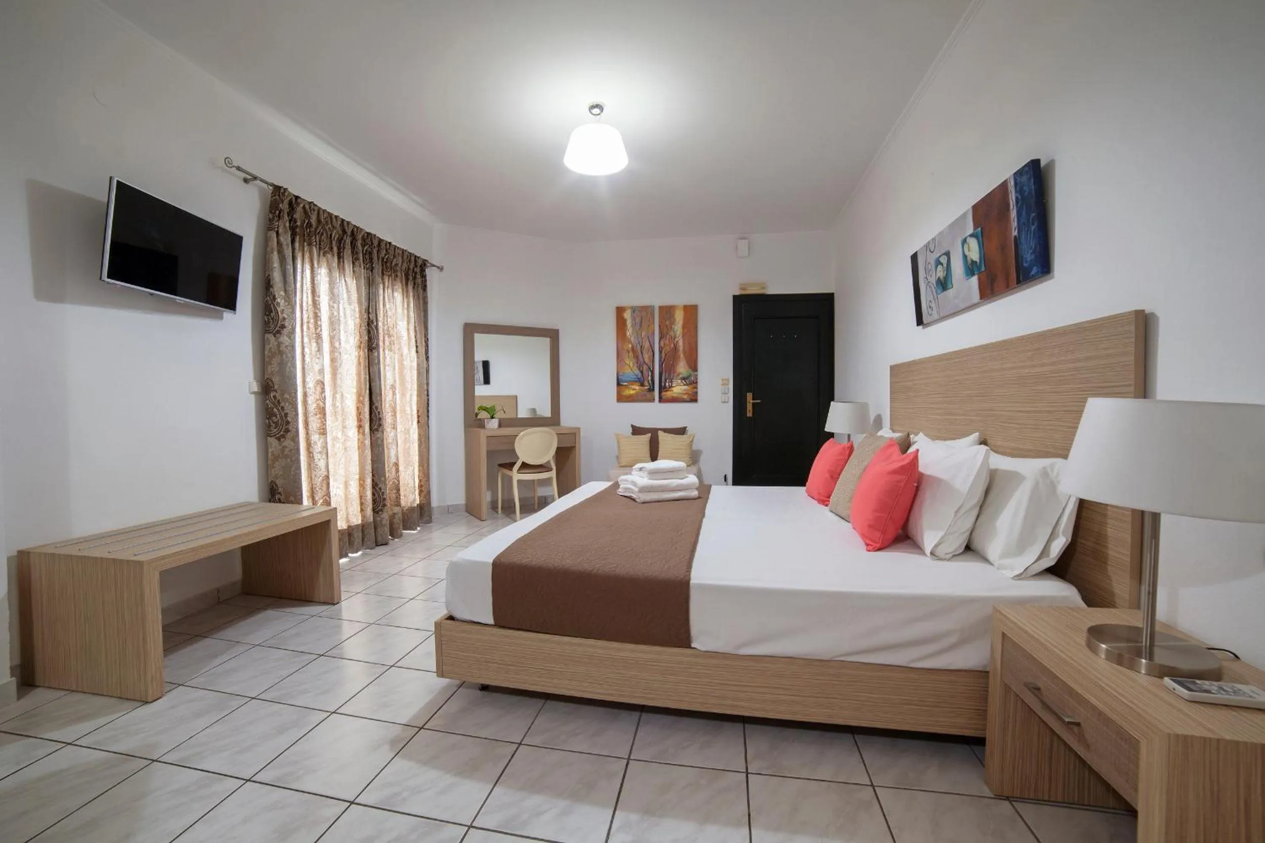 City view, Bed in Minos Apartments & Studios