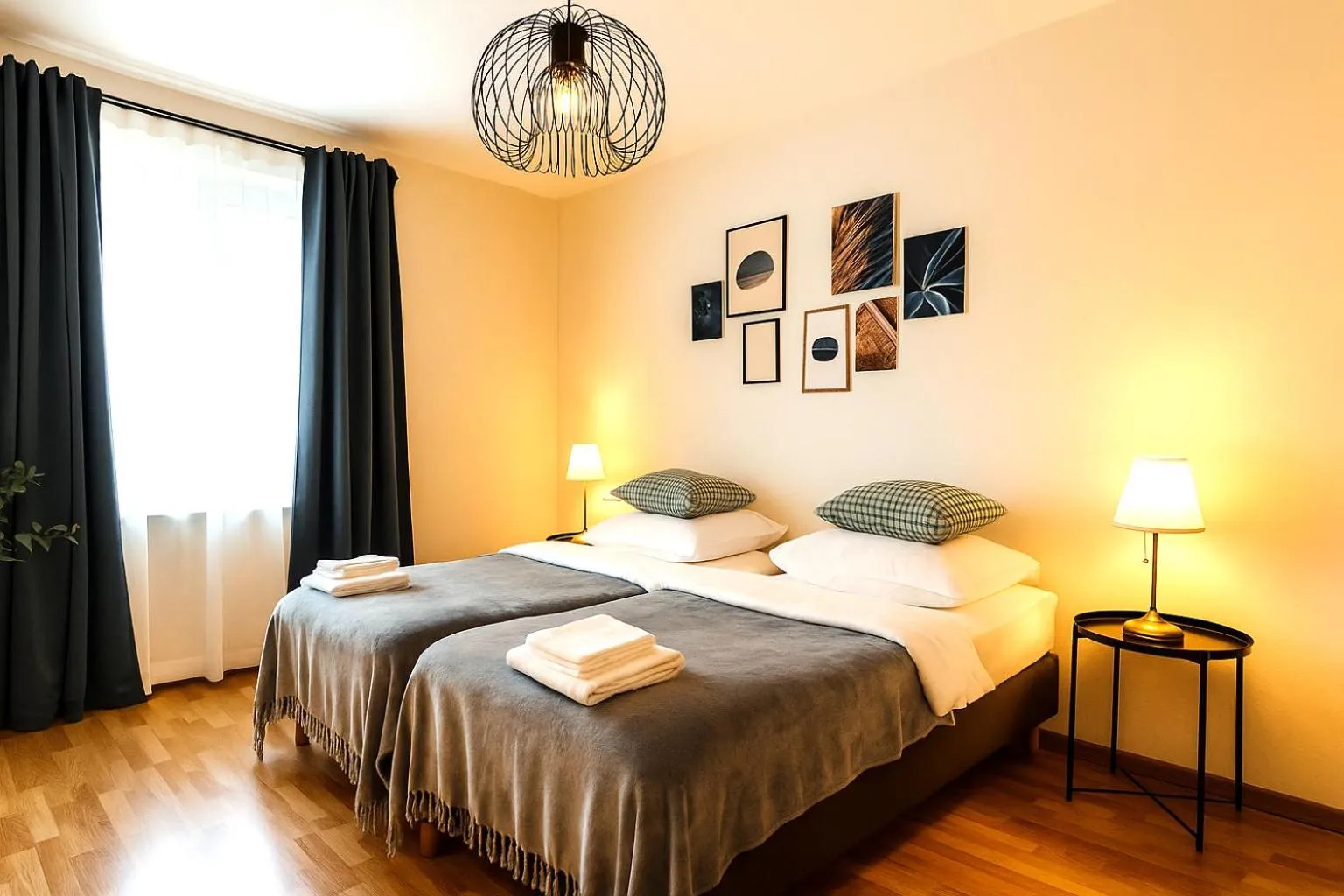 Bed in Airport Messe Hotel