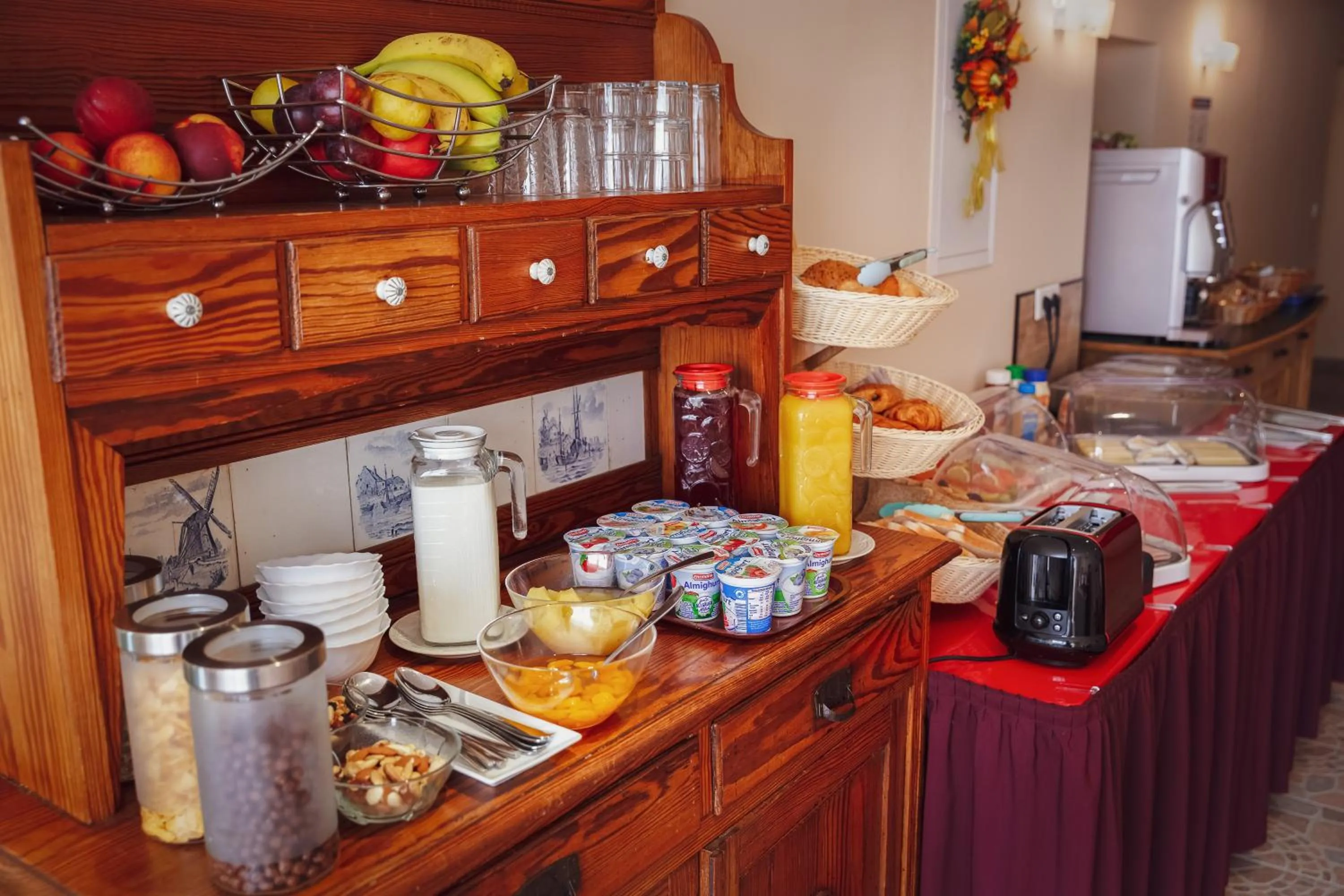 Breakfast in Airport Messe Hotel