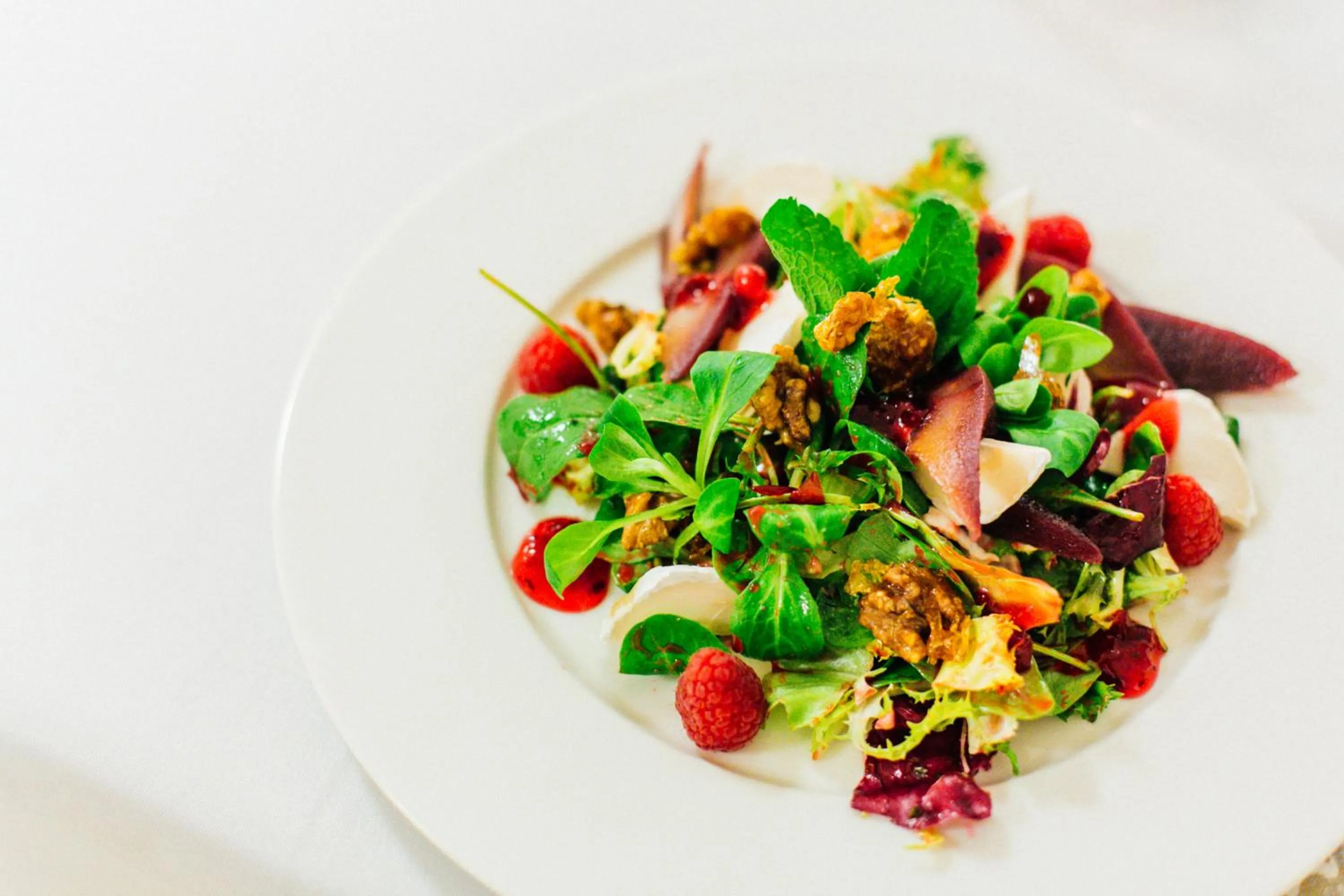 Restaurant/places to eat in Złoty Staw