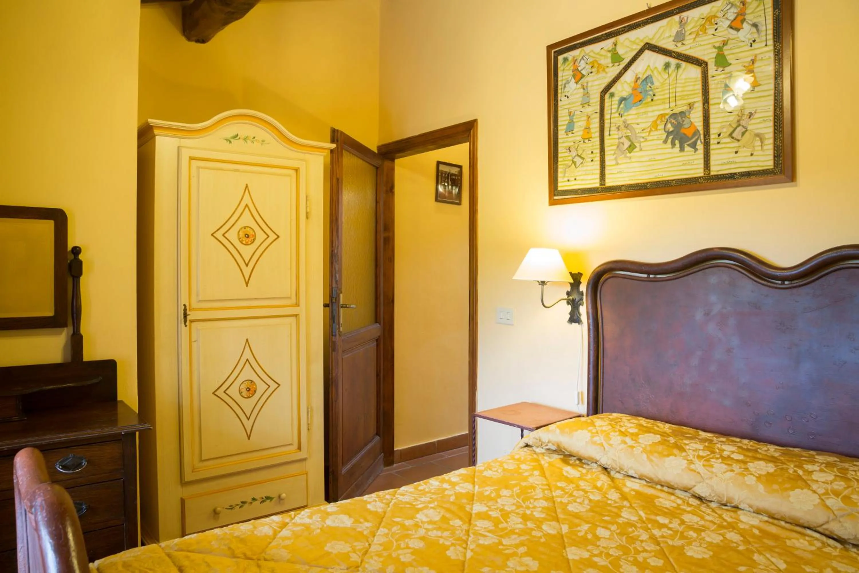 Photo of the whole room, Bed in Villa Grassina