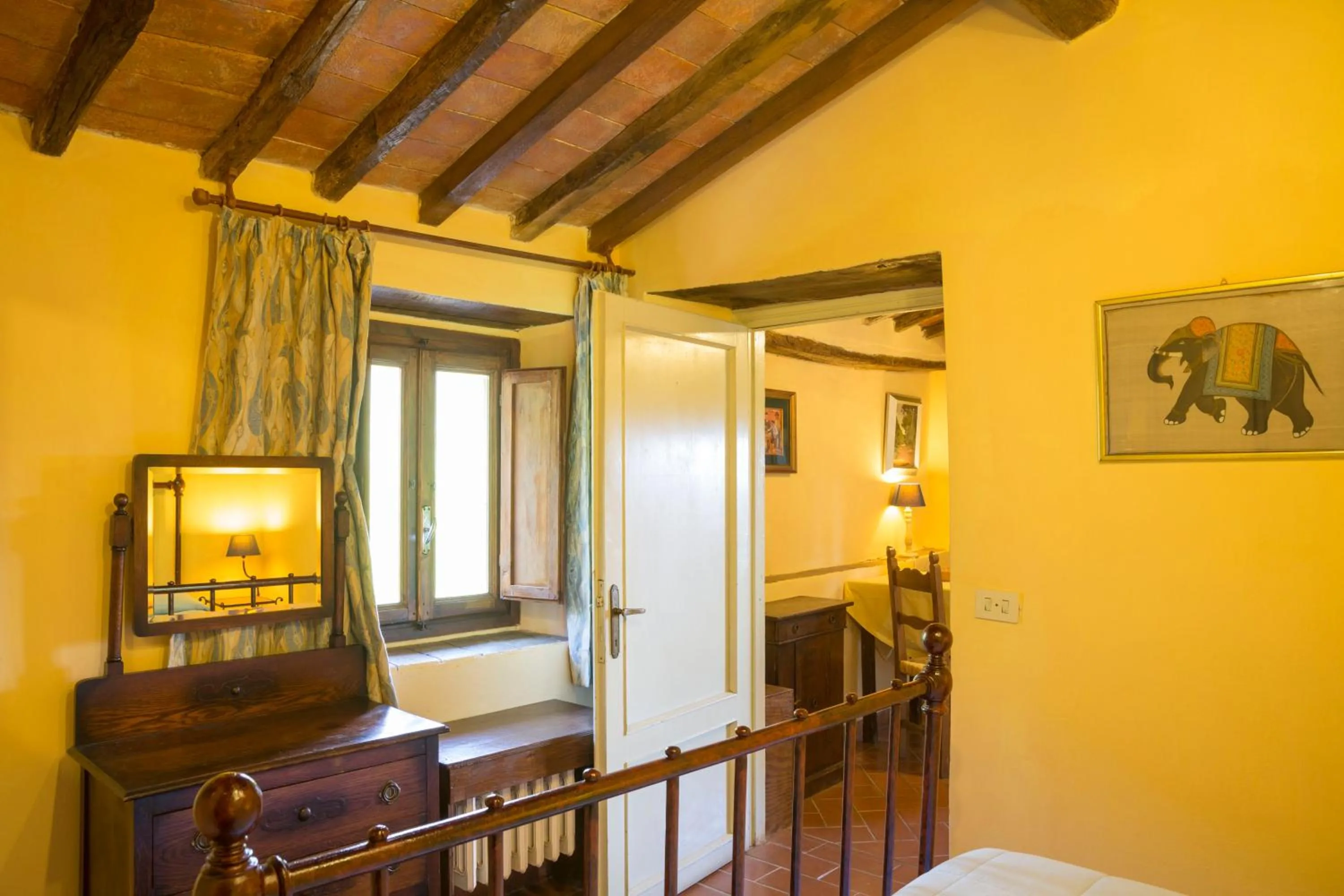 Bedroom, Bed in Villa Grassina