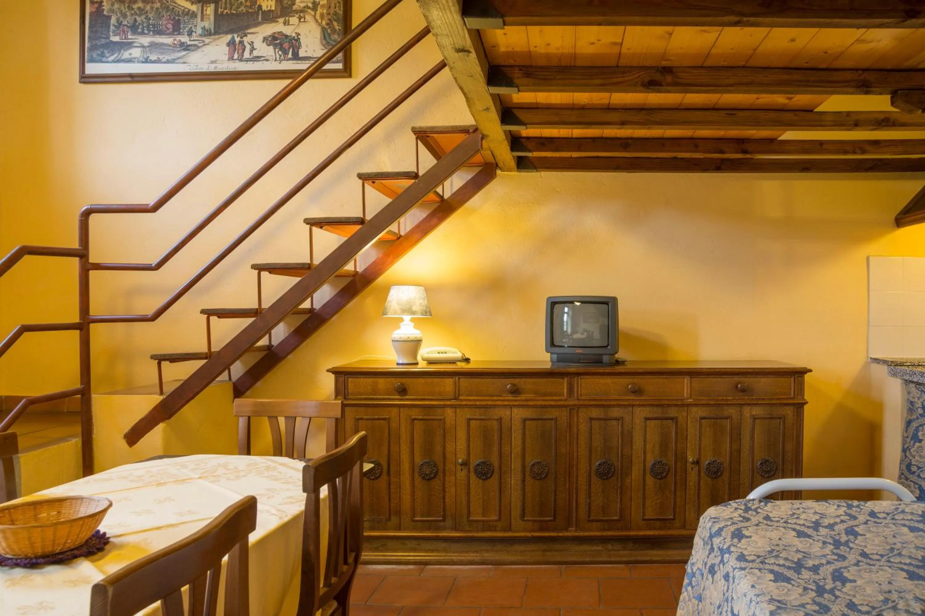 Photo of the whole room in Villa Grassina