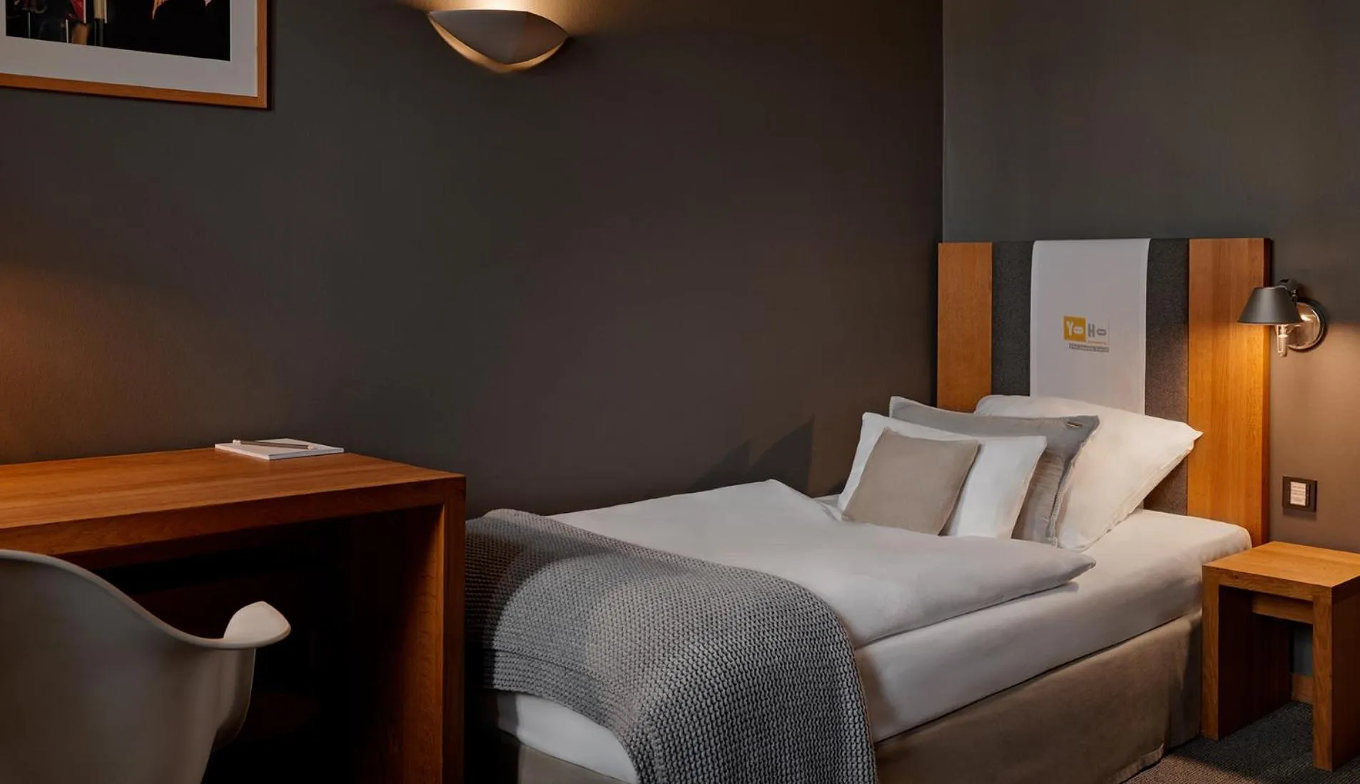 Bed in YoHo - The Young Hotel