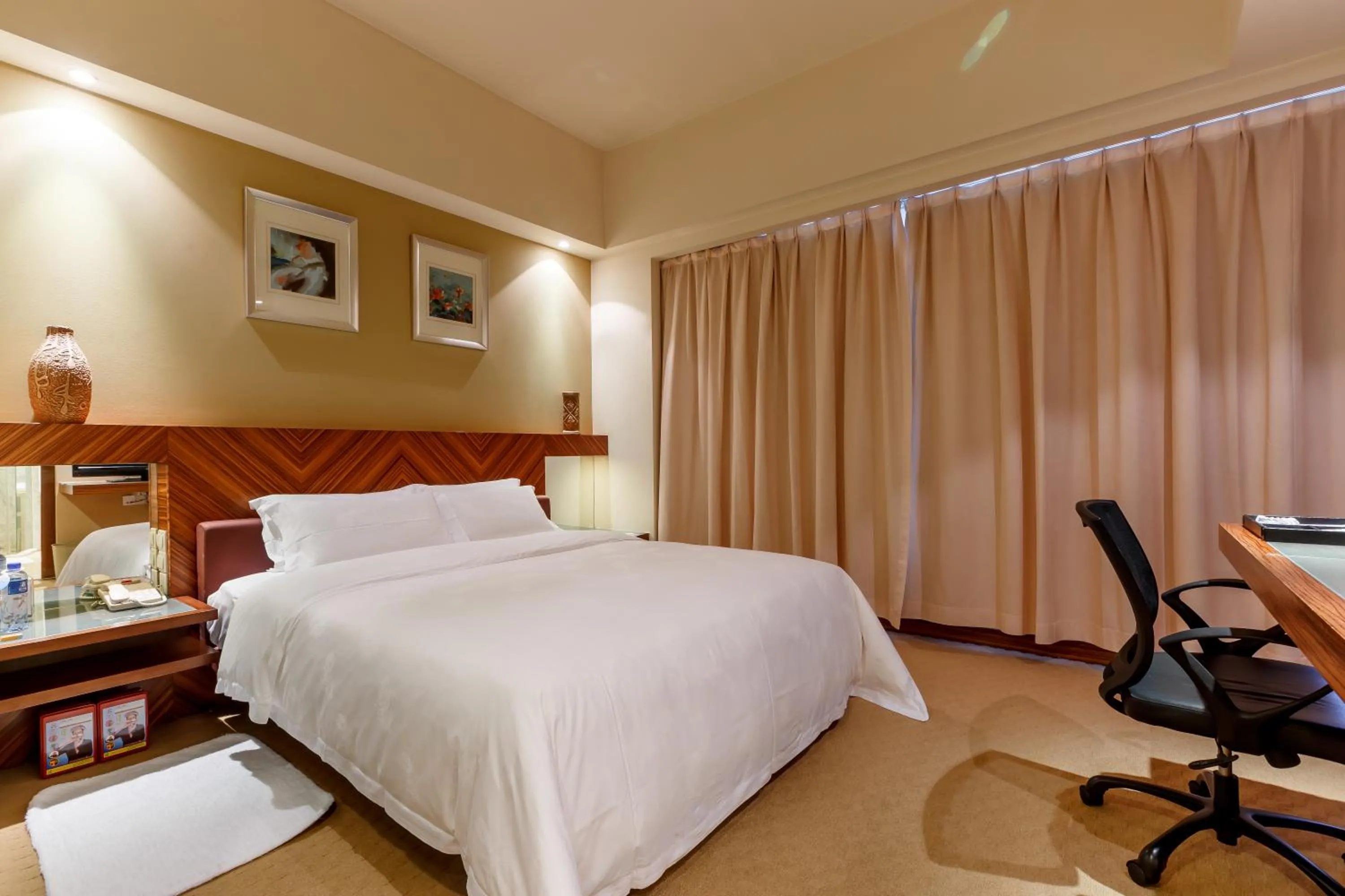 Parklane Hotel Changan