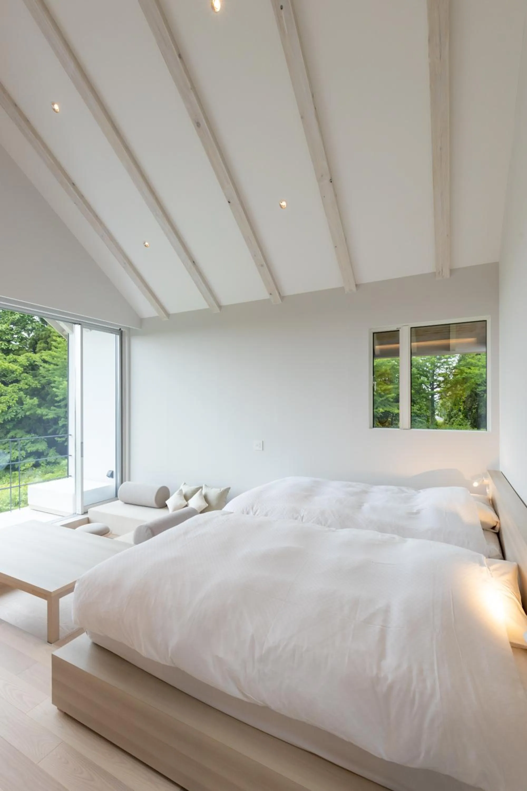 Bed in Auberge 醸す森 "kamosu mori"