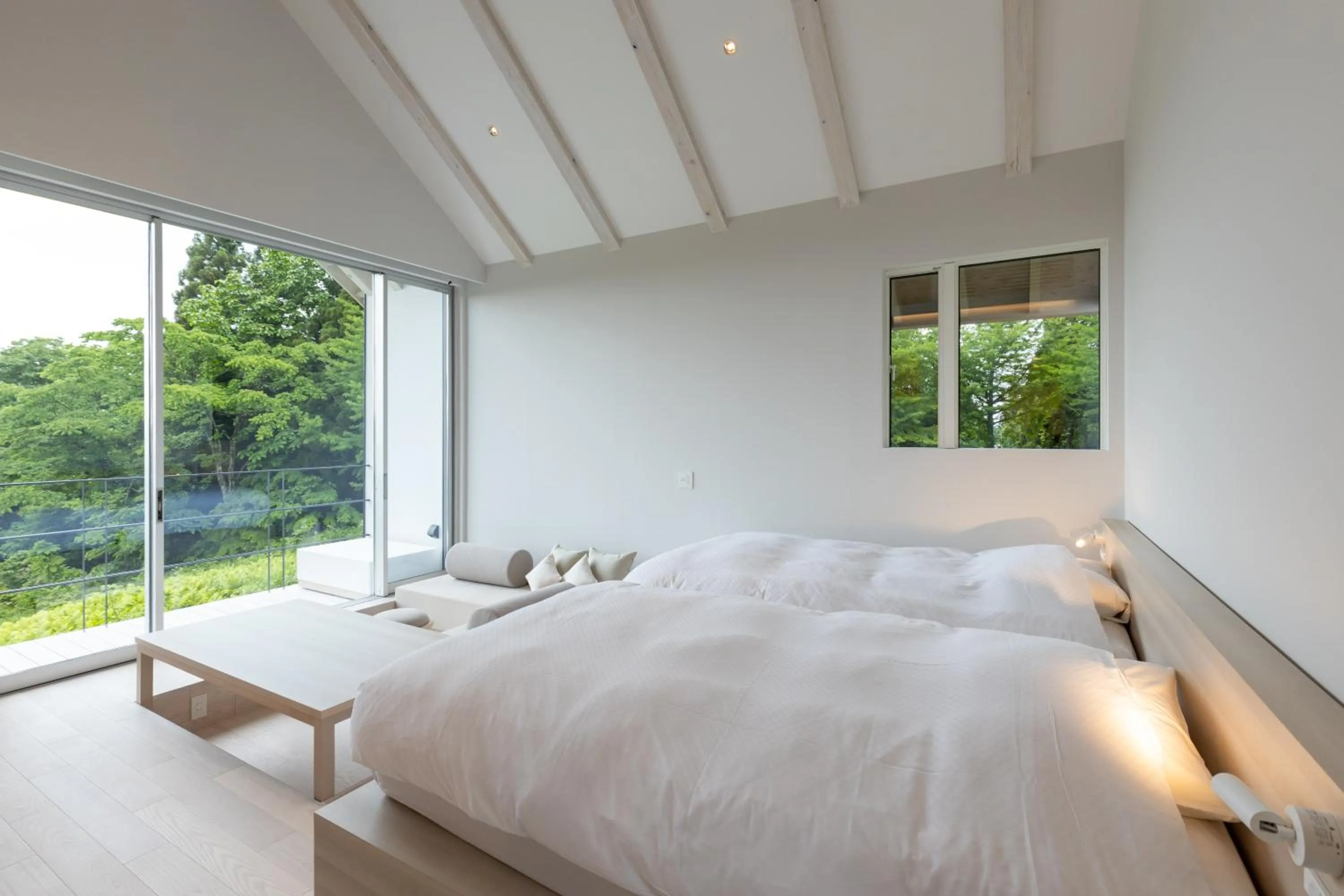 Bed in Auberge 醸す森 "kamosu mori"