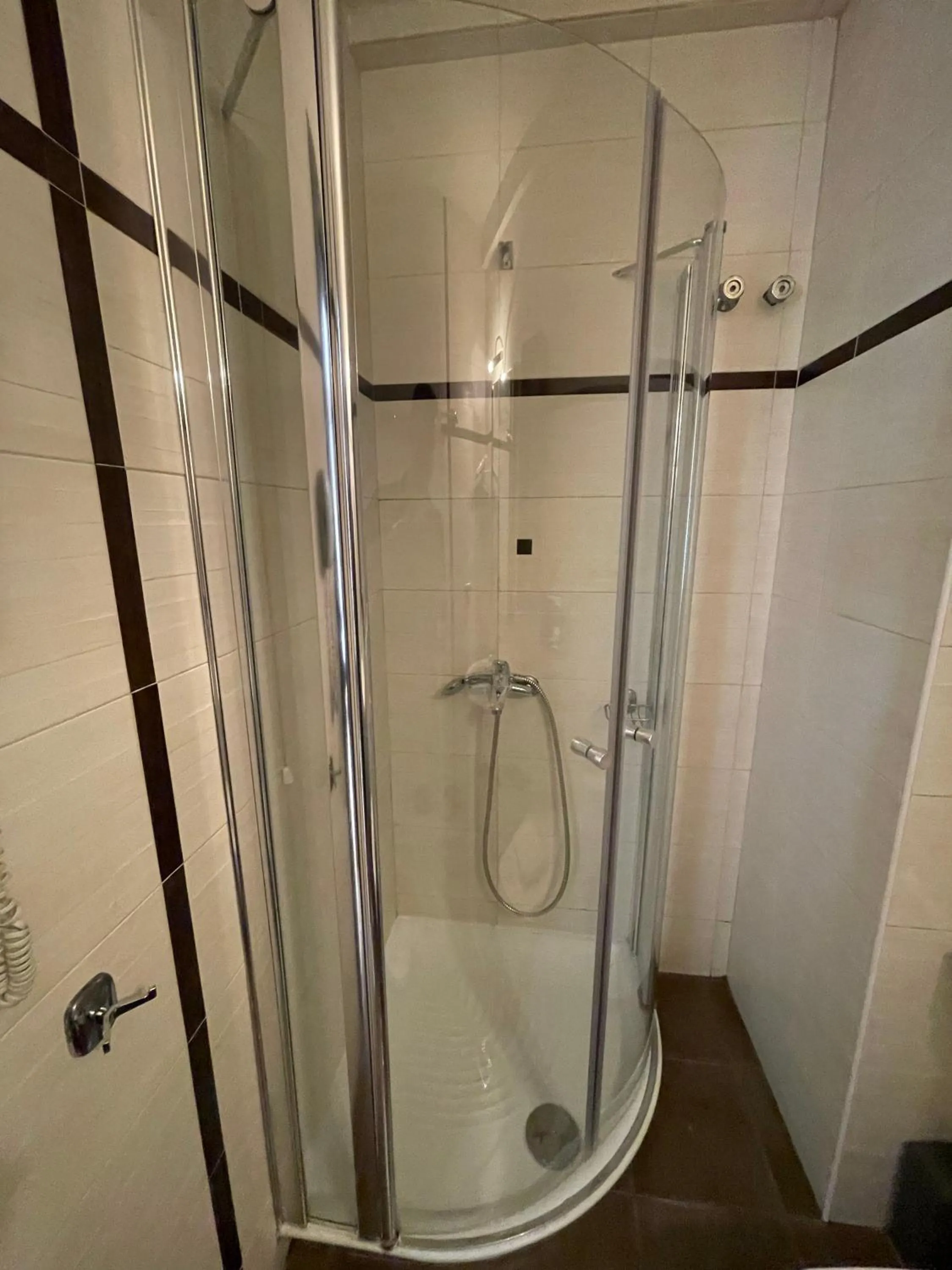 Bathroom in Porto Del Sol Hotel