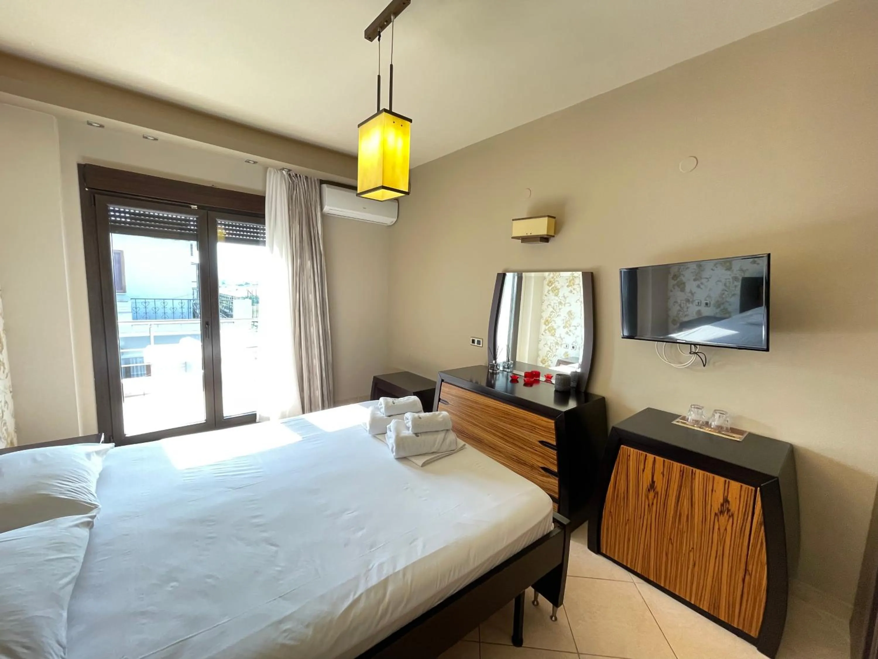 Bedroom in Porto Del Sol Hotel