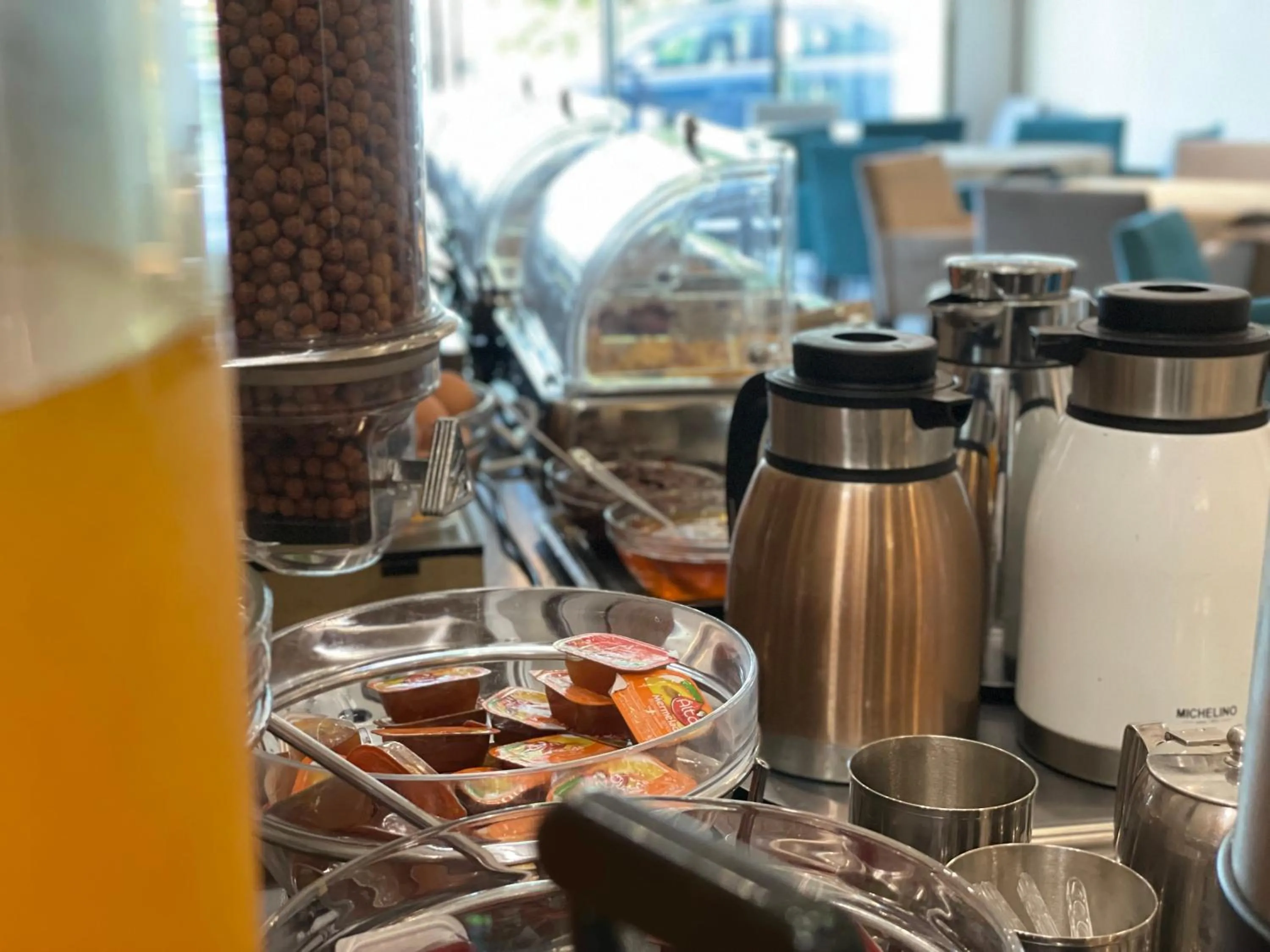 Coffee/tea facilities in Porto Del Sol Hotel