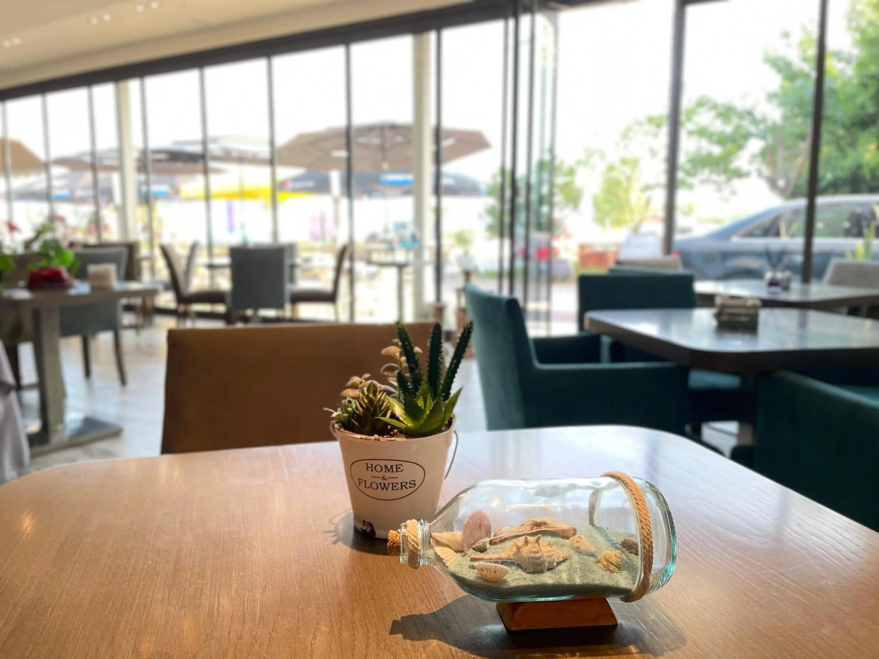 Restaurant/places to eat in Porto Del Sol Hotel