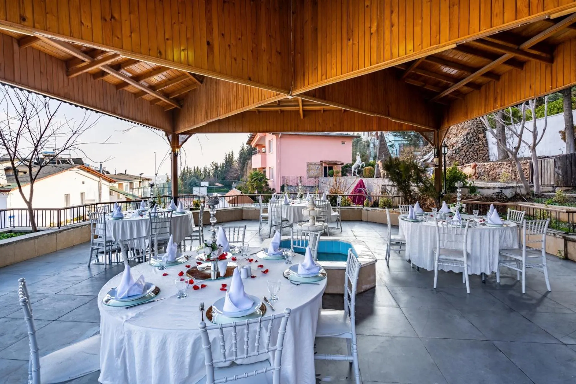 Food and drinks in Ugurlu Termal Tatil Köyü