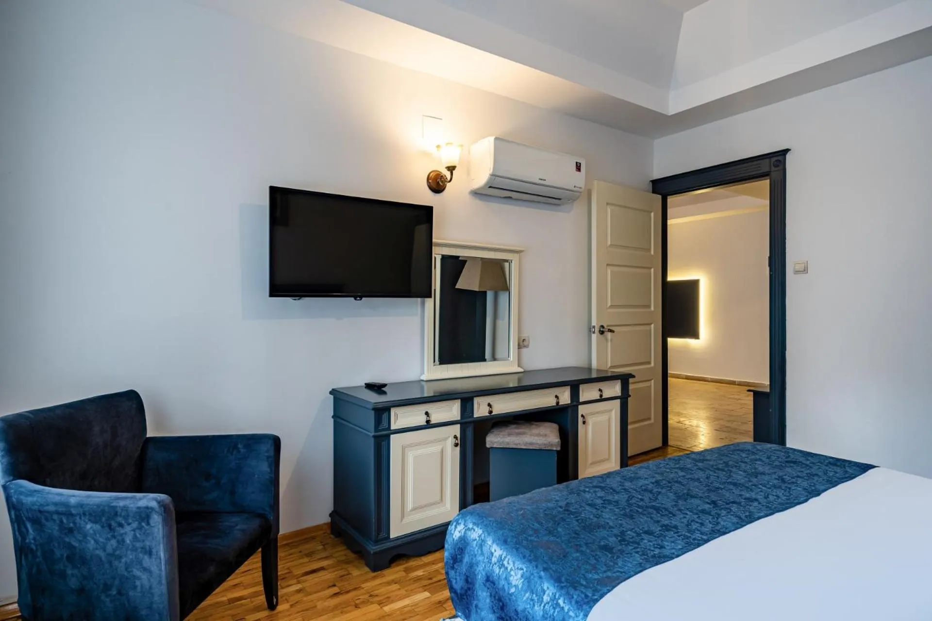 Bed in Ugurlu Termal Tatil Köyü