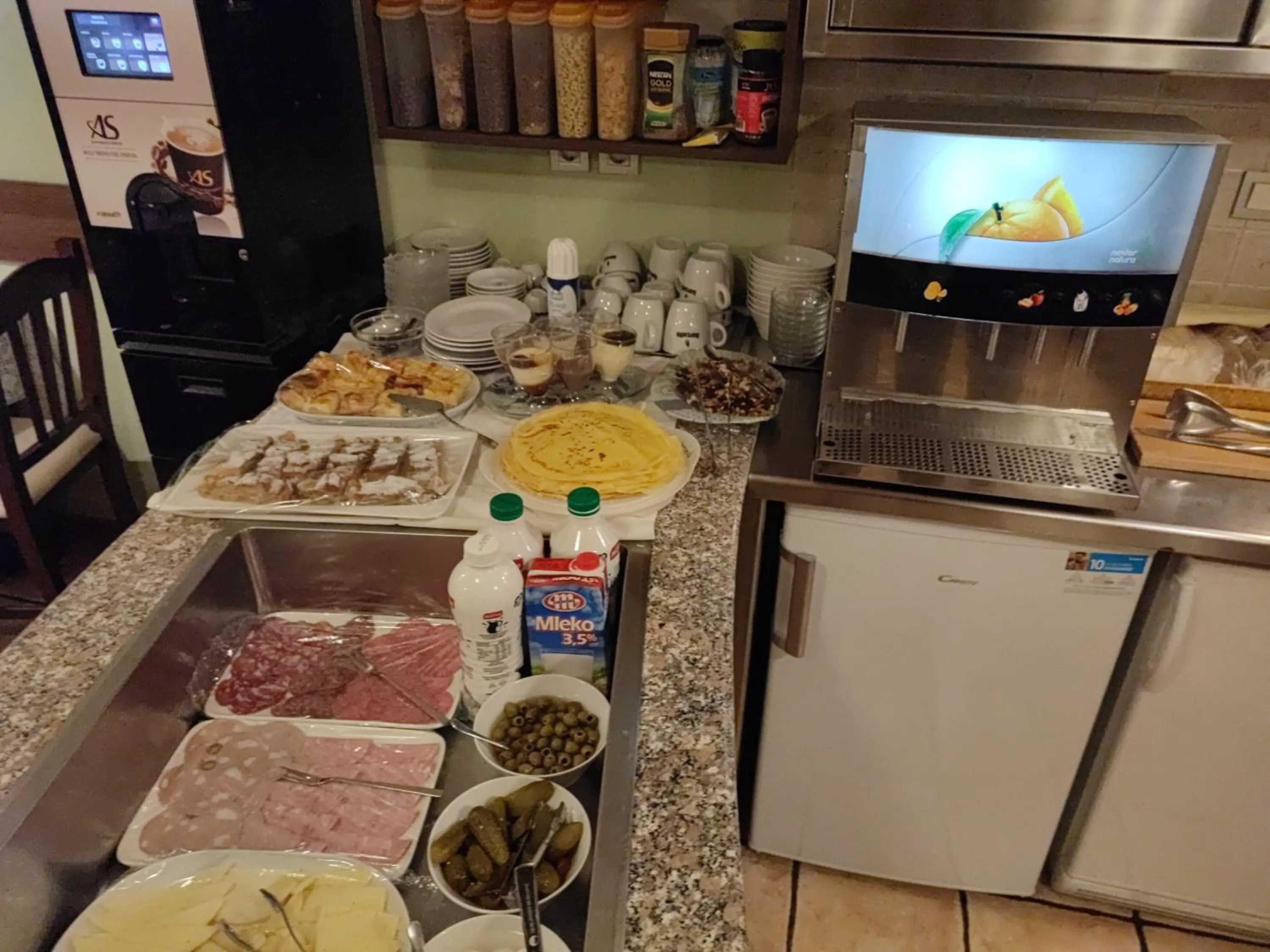 Buffet breakfast in Penzion Kovac