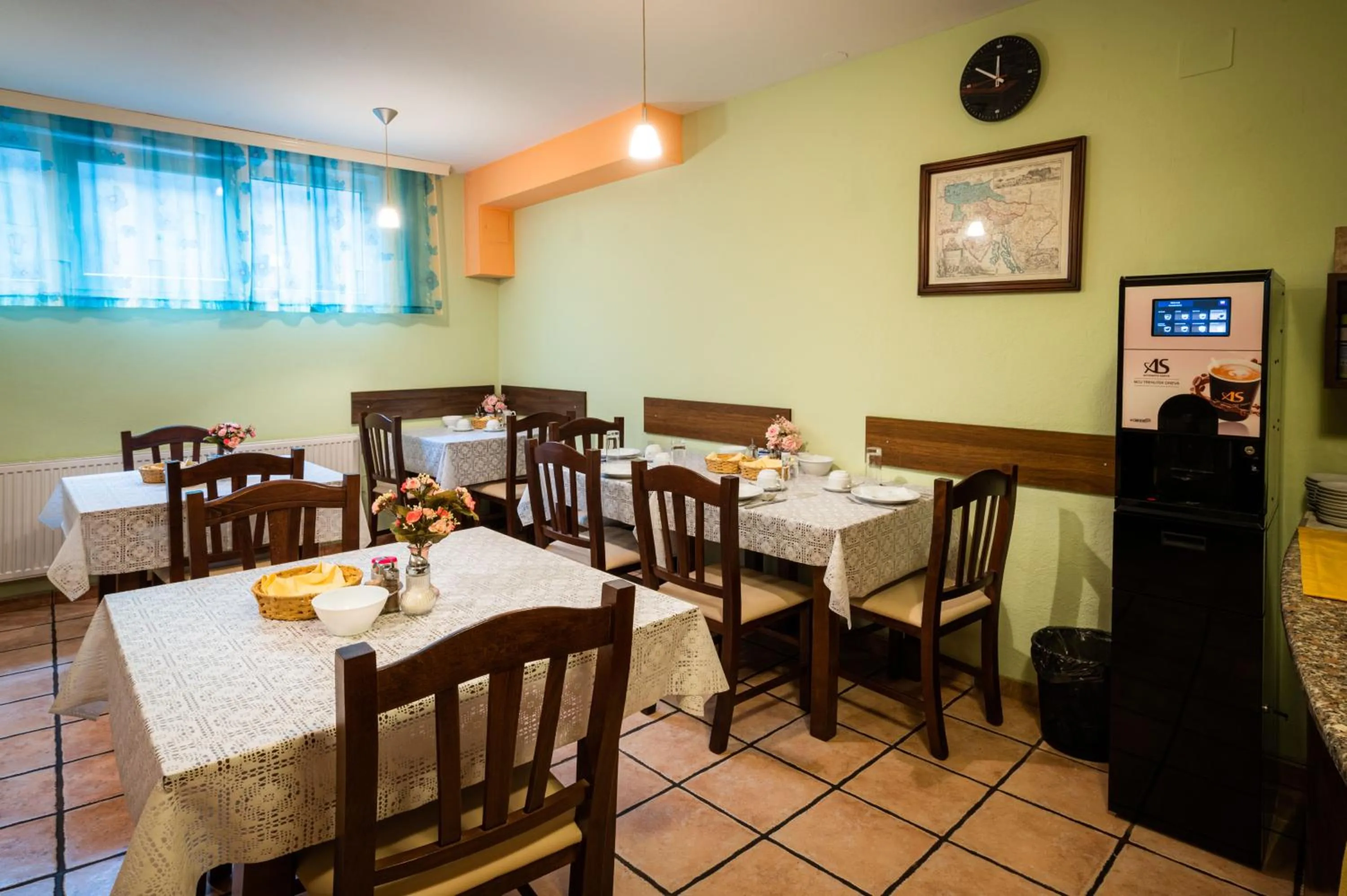 Restaurant/places to eat in Penzion Kovac