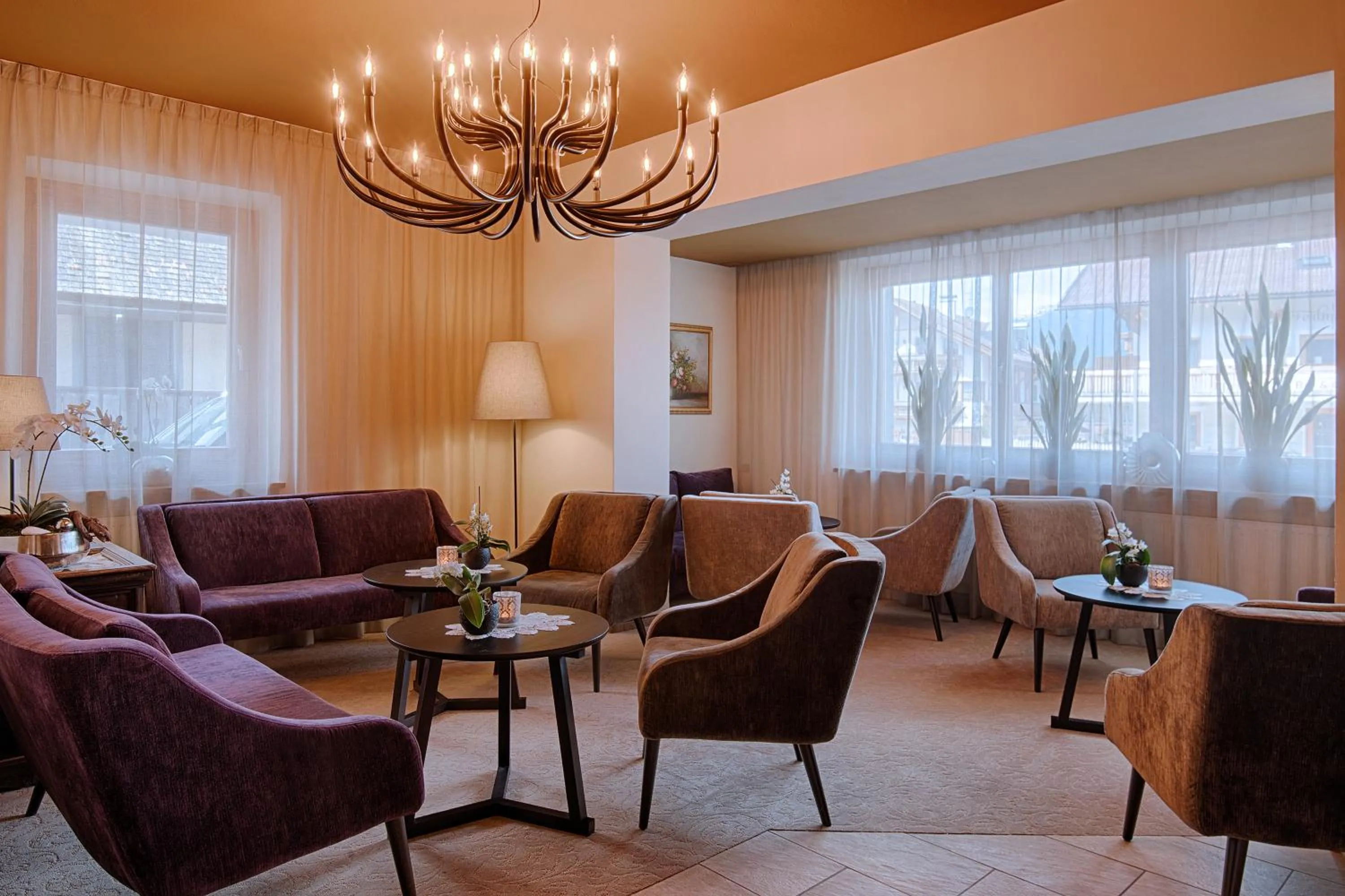 Lounge or bar in Hotel Reischach