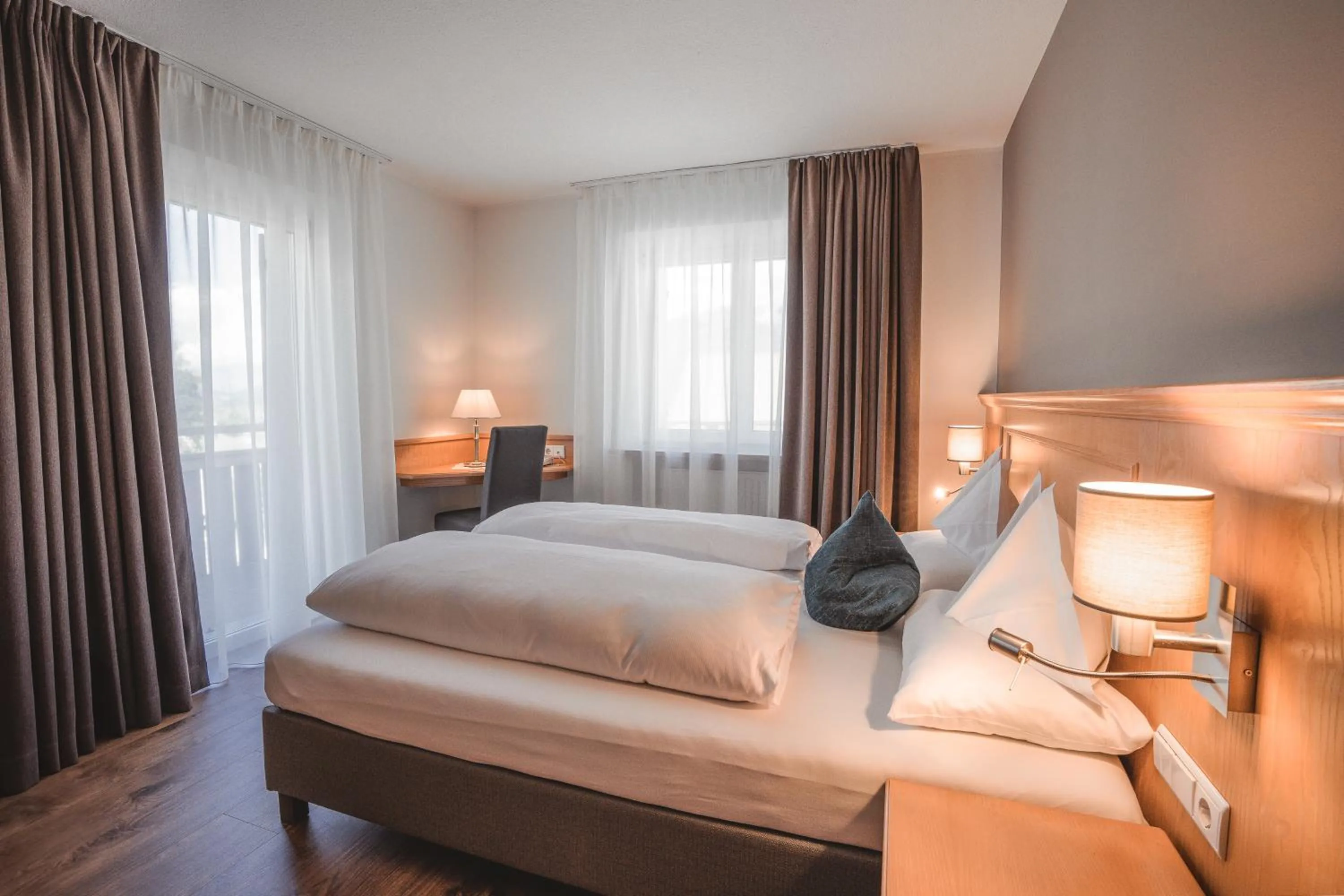 Photo of the whole room, Bed in Hotel Reischach