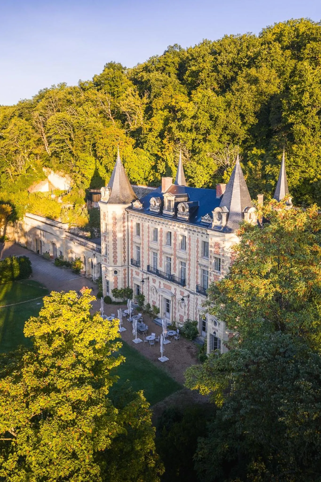 Property building in Château de Perreux, The Originals Collection