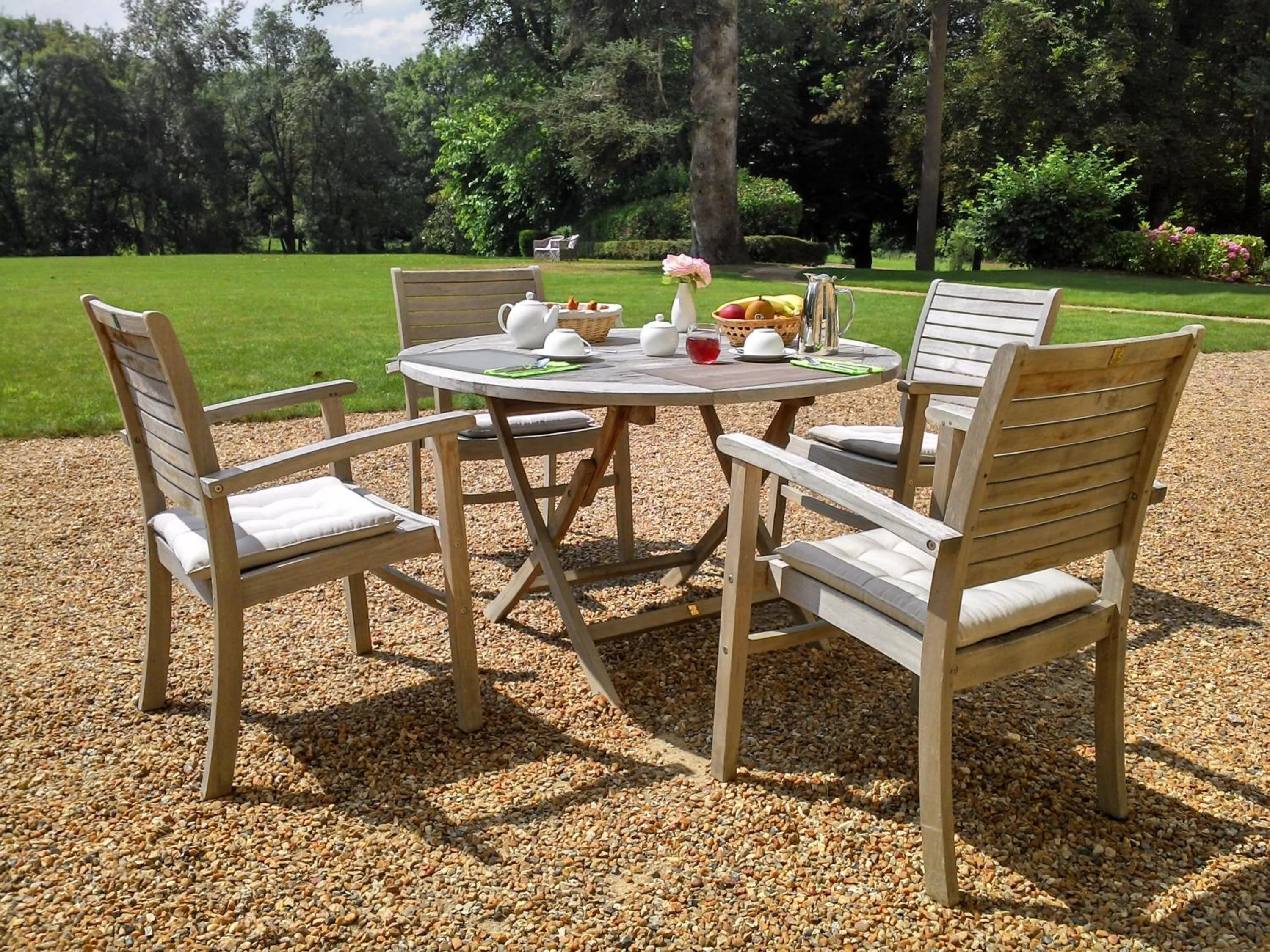 Balcony/Terrace in Château de Perreux, The Originals Collection