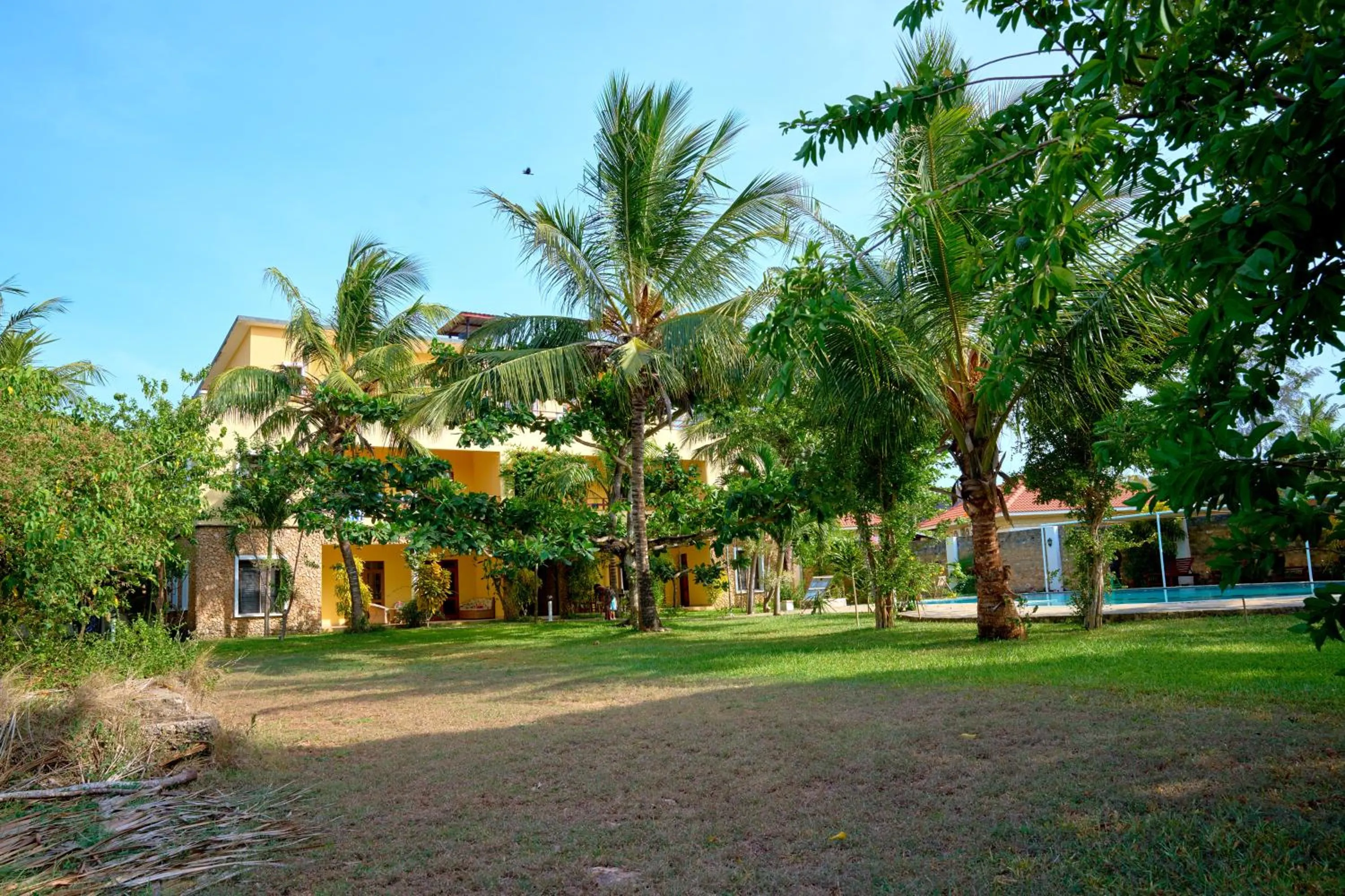 Property building in Flametree Beach Homes