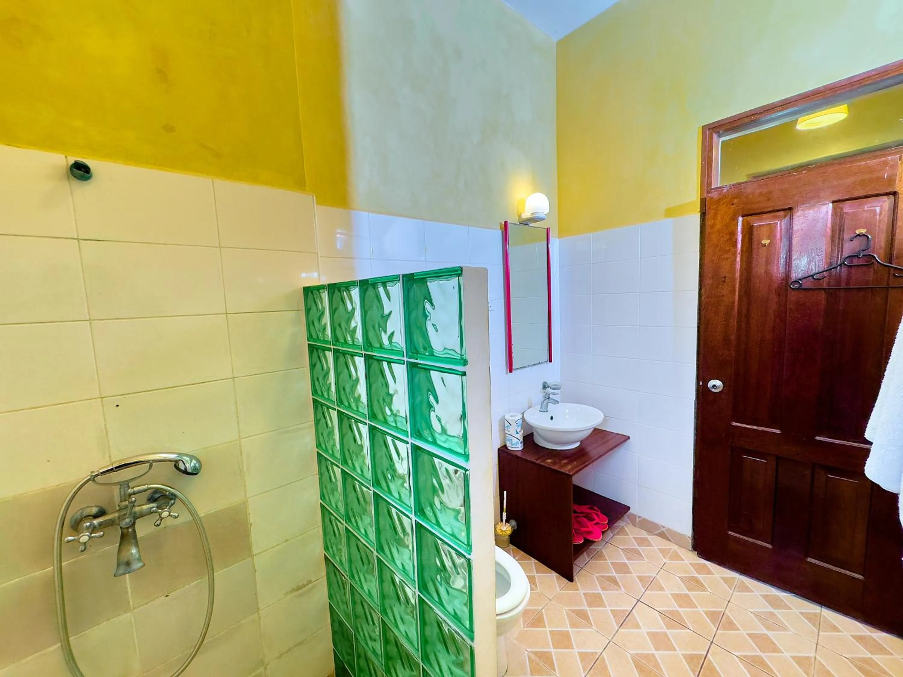 Bathroom in Flametree Beach Homes