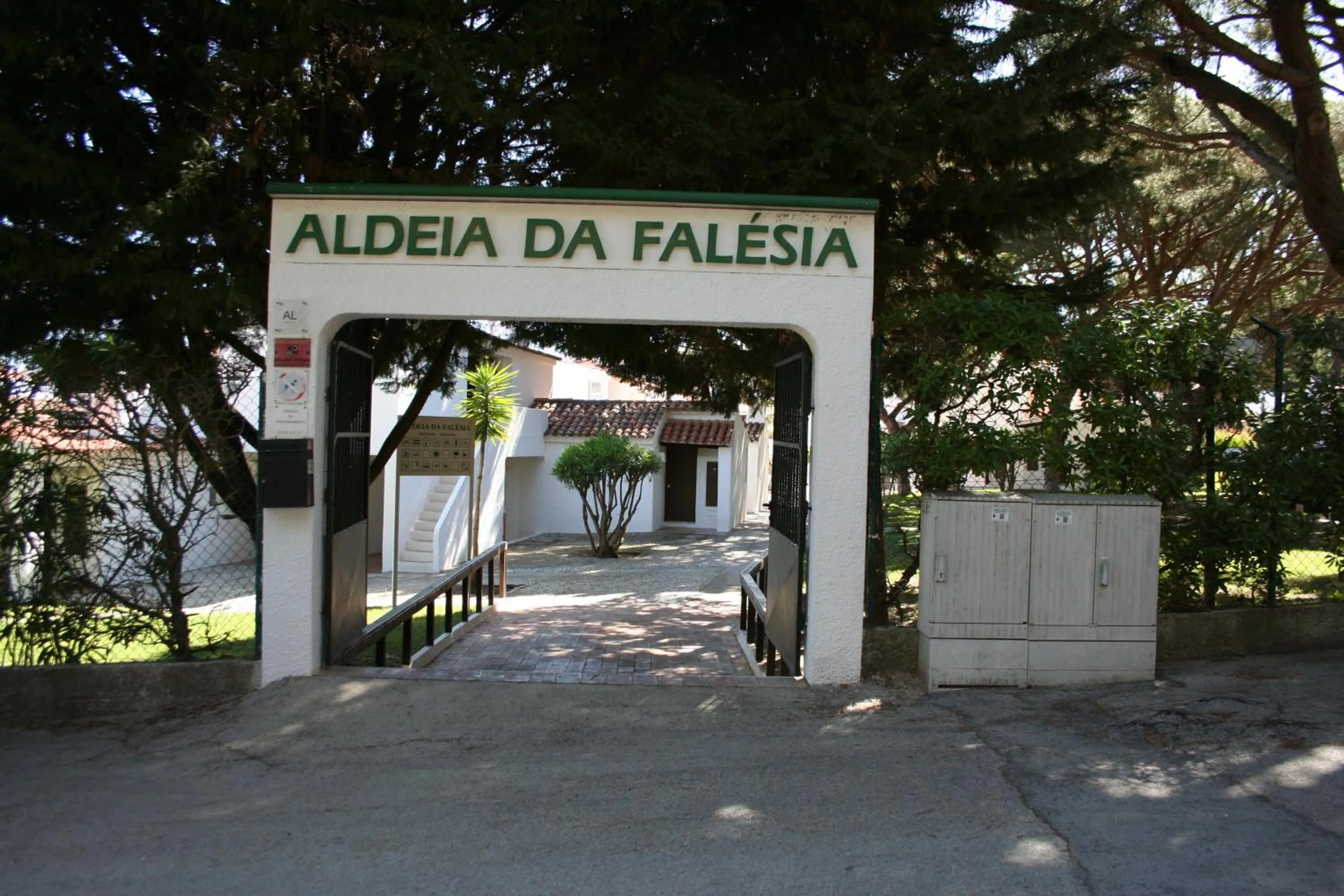Aldeia Da Falesia