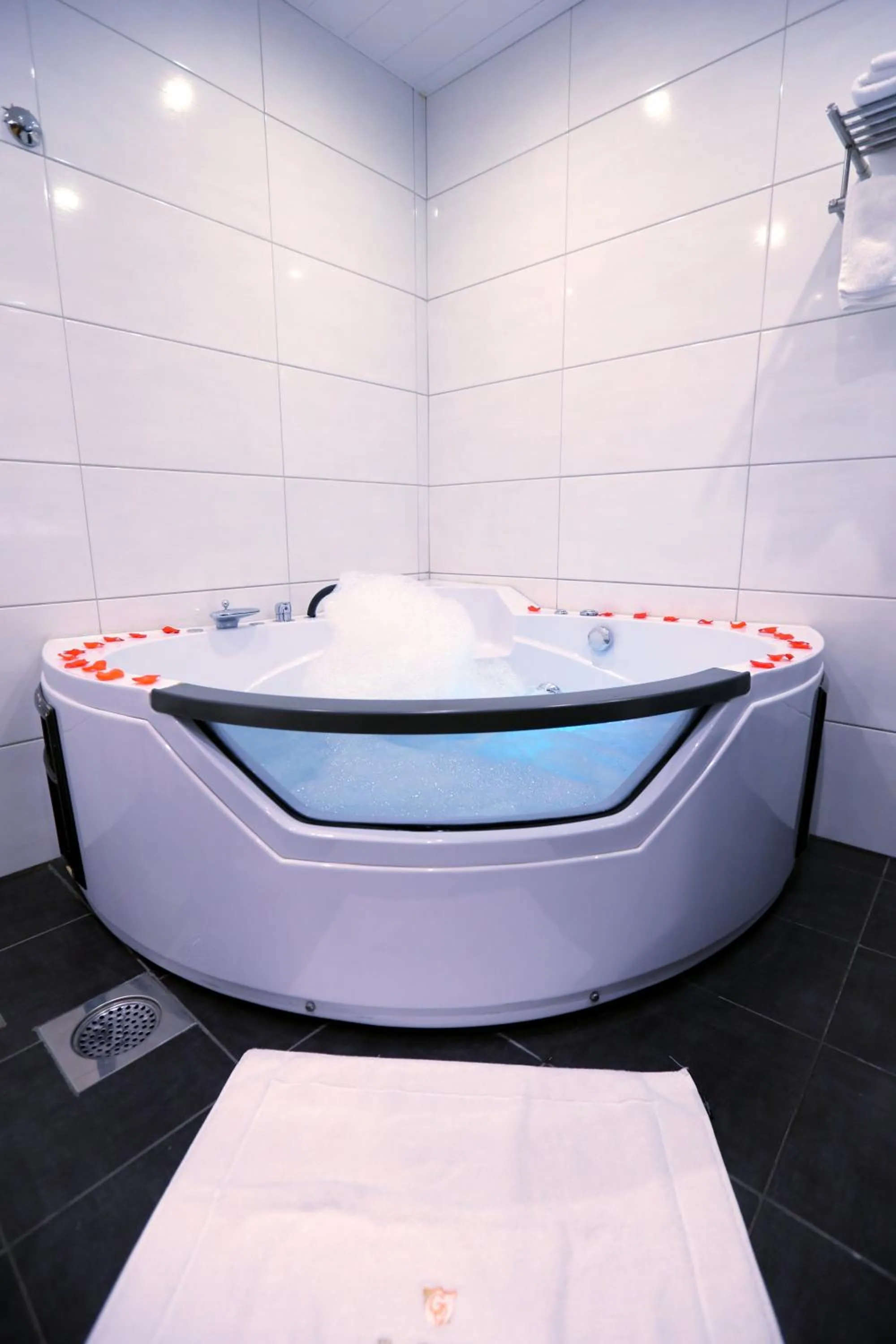 Bathroom in Grand Gabriel