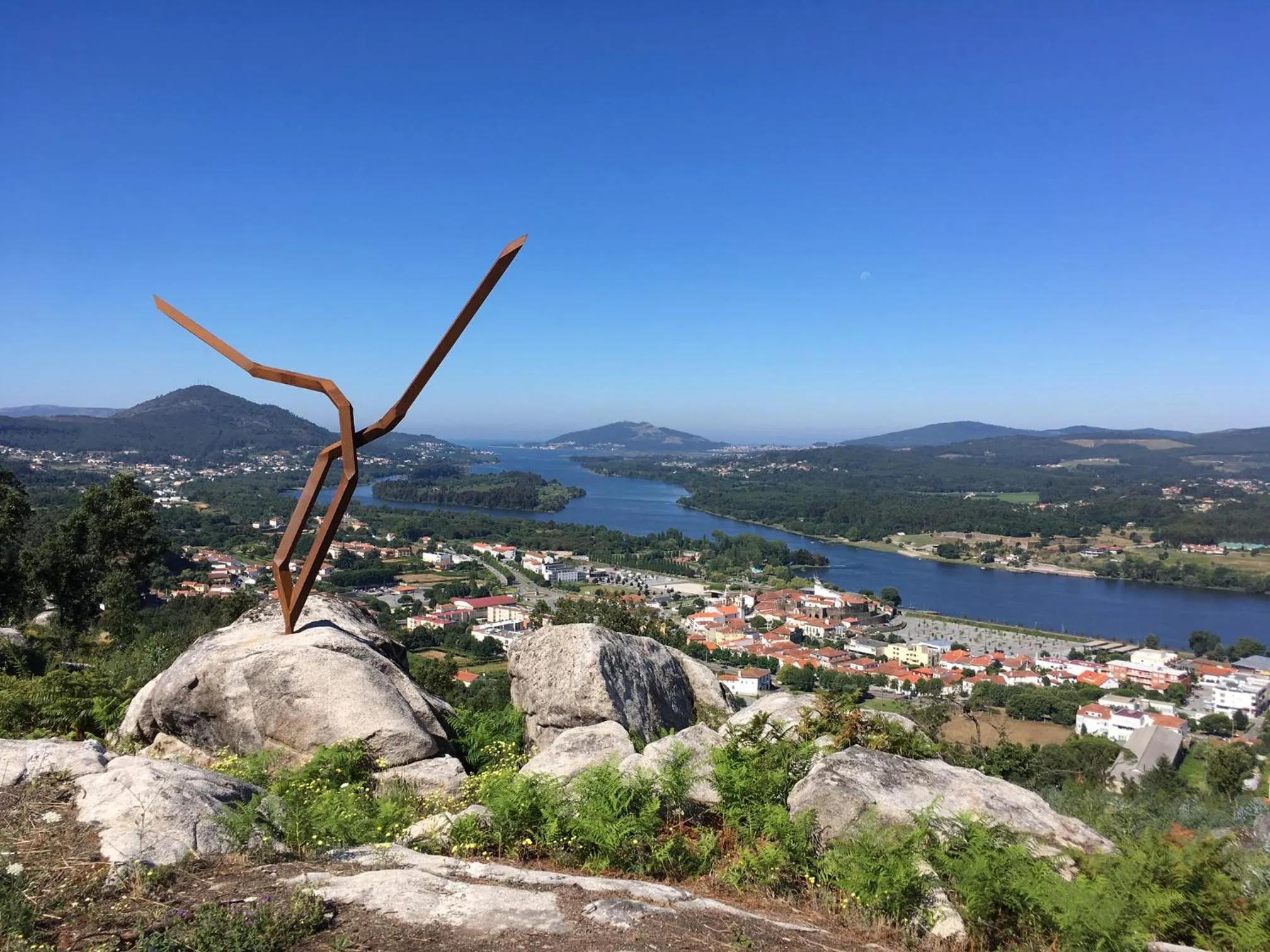Nearby landmark in Quinta das Mineirinhas